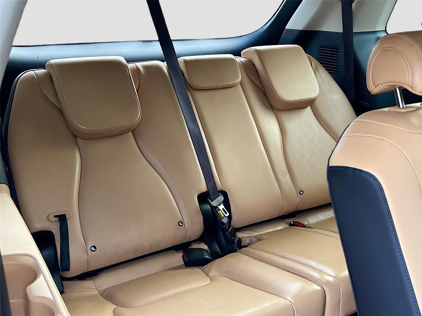 2022 Kia Carnival LX