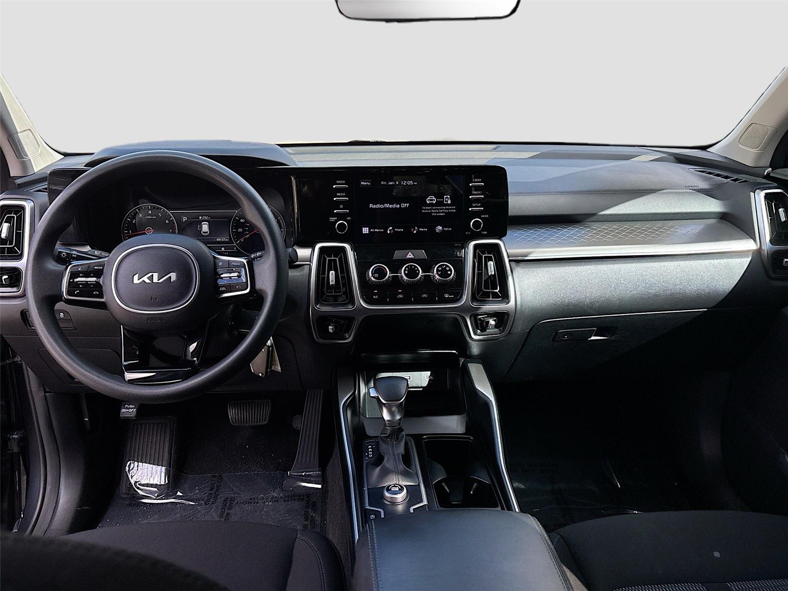 2023 Kia Sorento LX