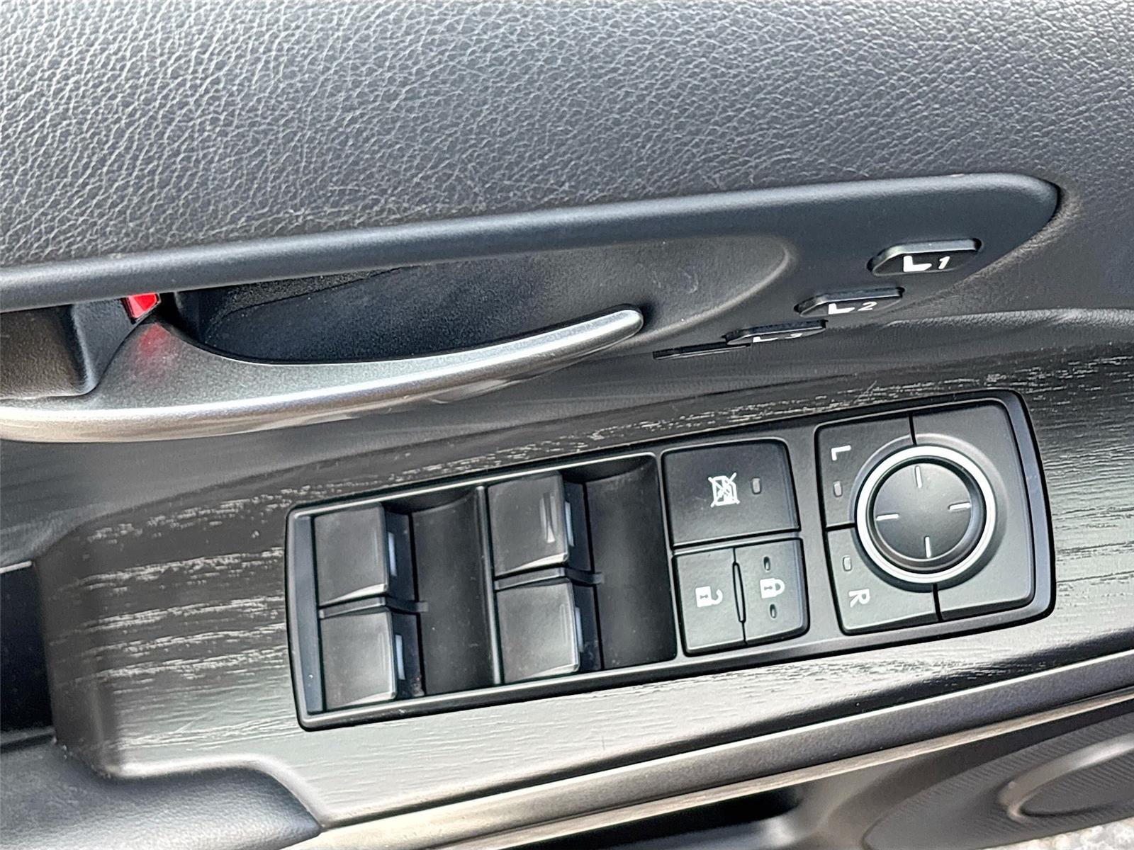 2022 Lexus IS IS 300