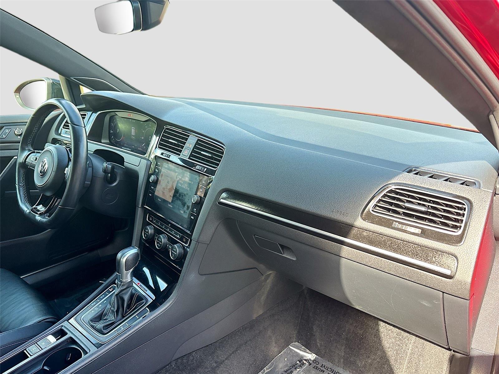 2018 Volkswagen Golf R