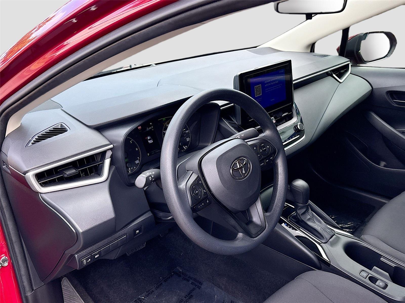 2025 Toyota Corolla Hybrid LE