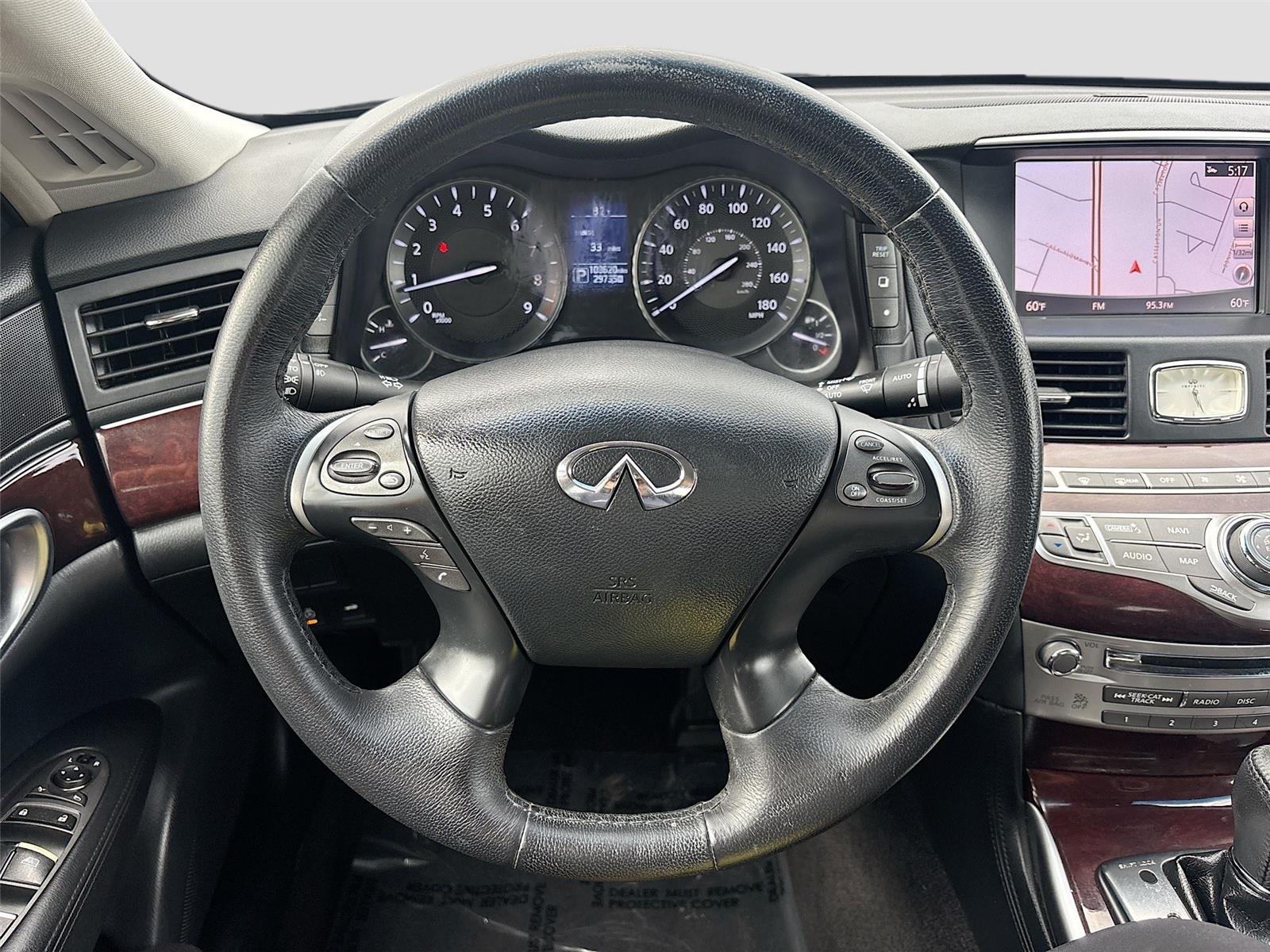 2018 INFINITI Q70 3.7 LUXE
