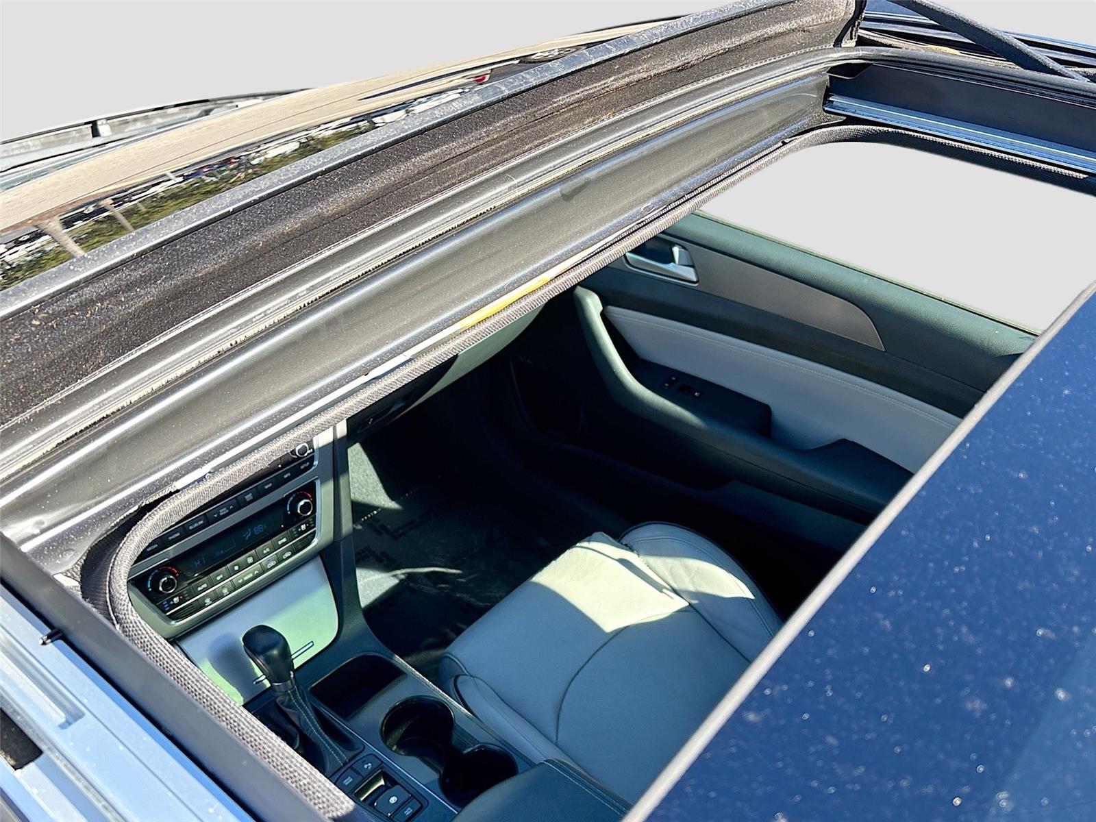 2015 Hyundai Sonata 2.0T Limited