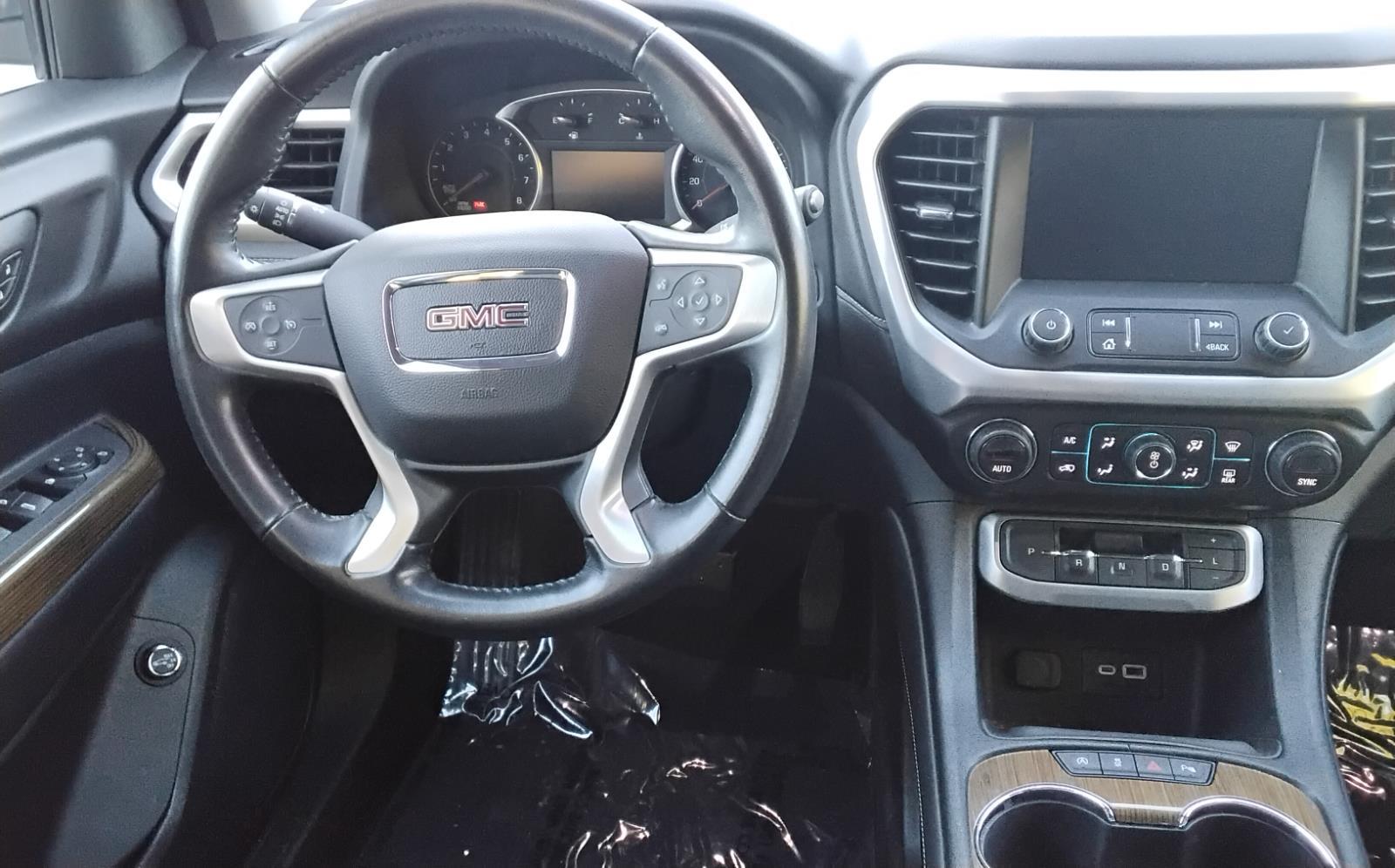 2020 GMC Acadia SLE
