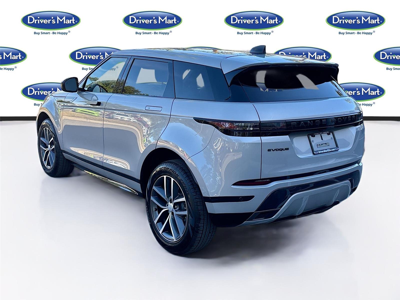 2024 Land Rover Range Rover Evoque Dynamic SE