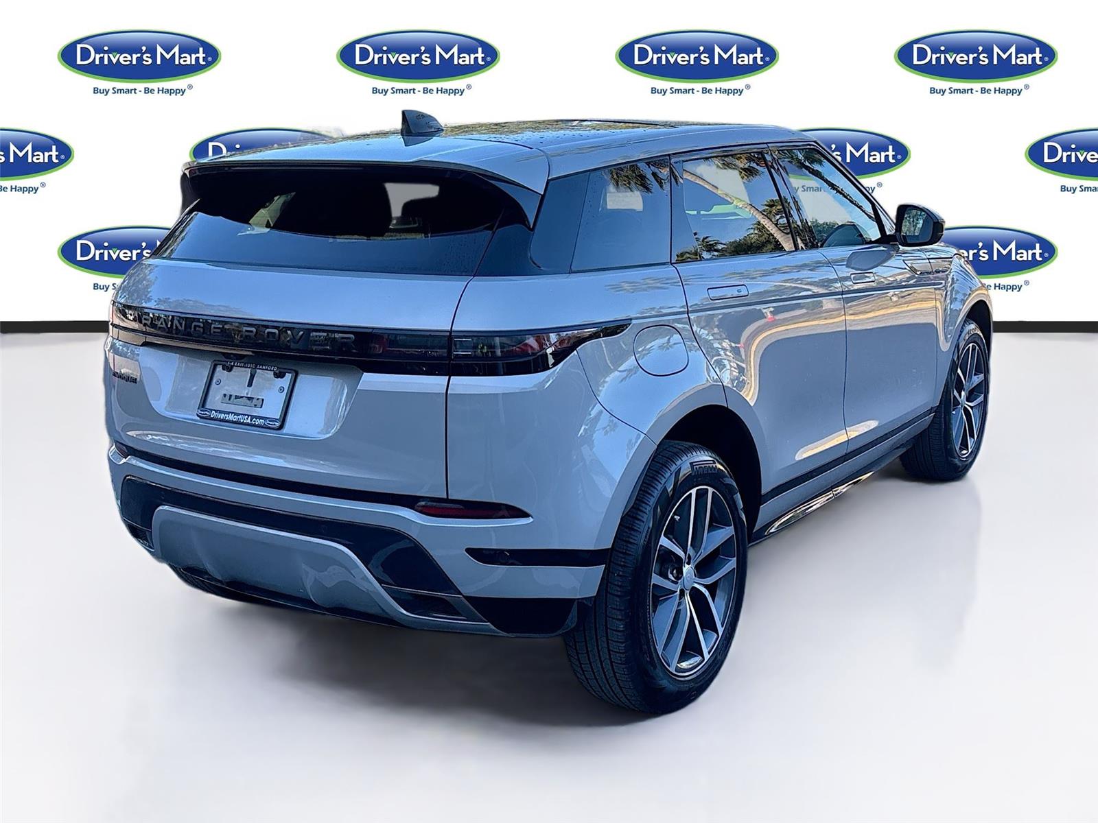 2024 Land Rover Range Rover Evoque Dynamic SE