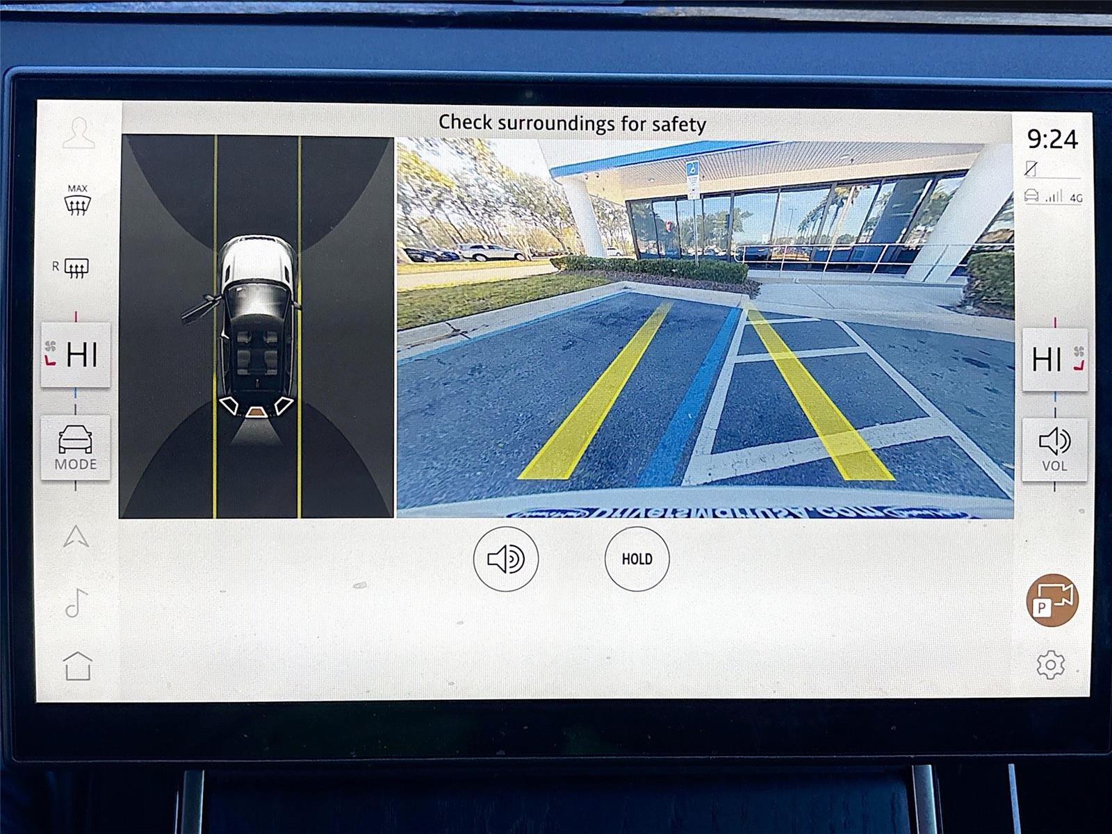 2024 Land Rover Range Rover Evoque Dynamic SE