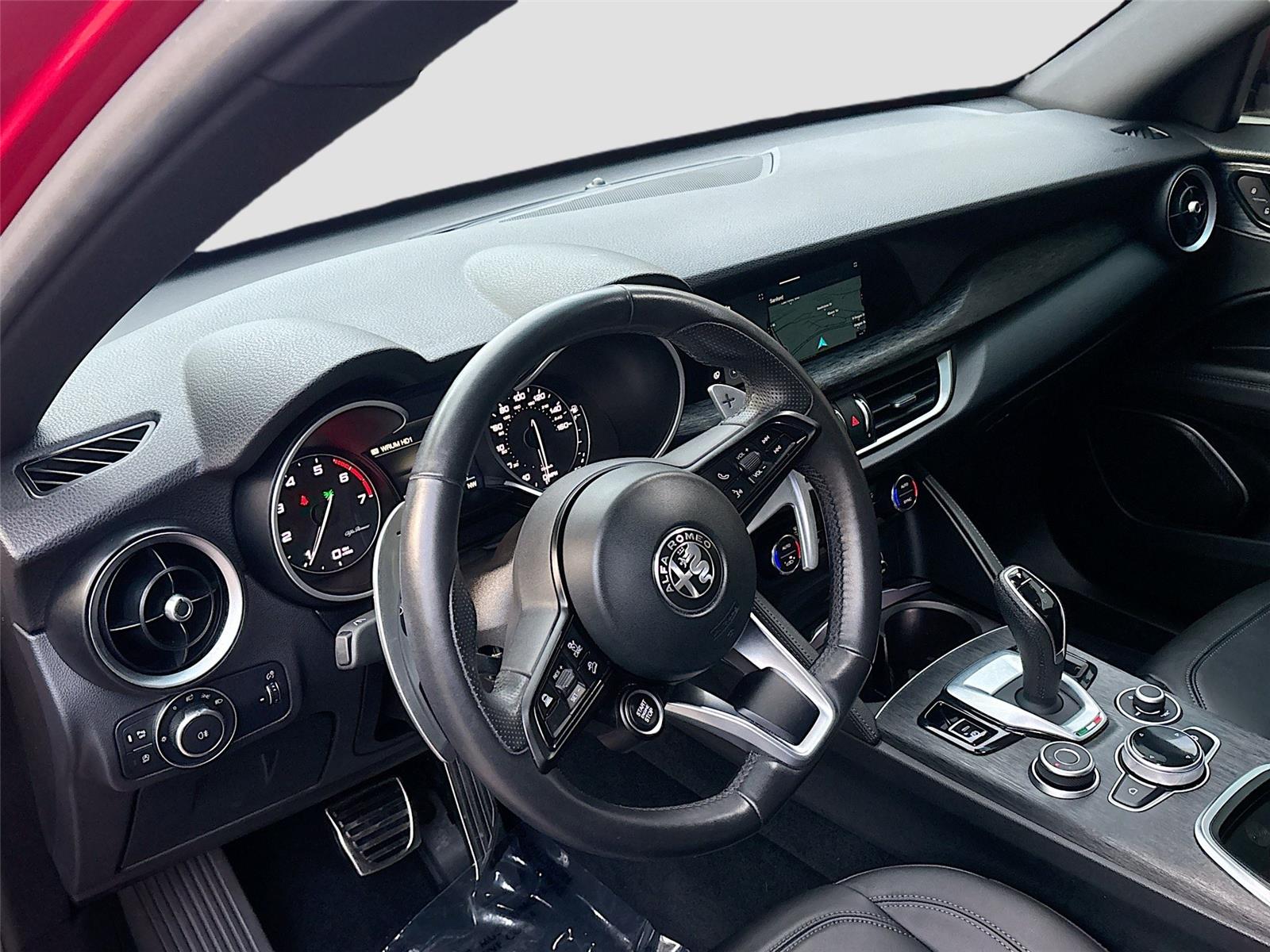 2023 Alfa Romeo Stelvio Sprint