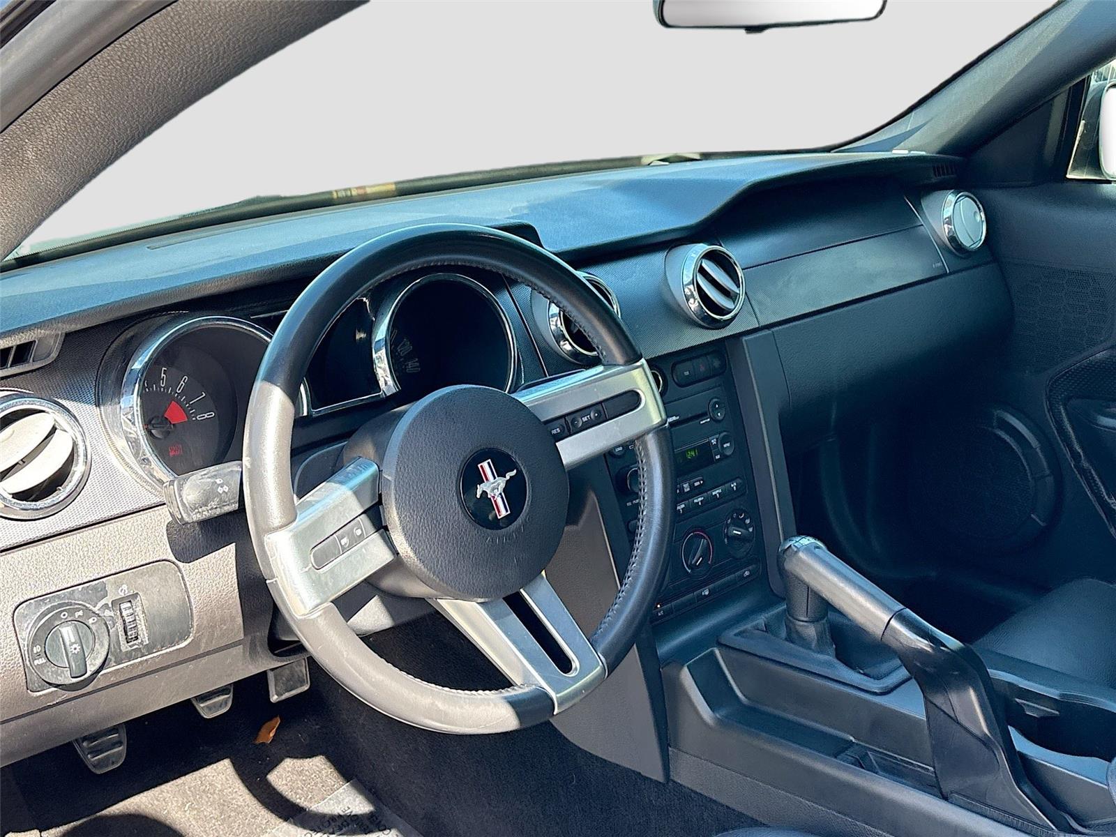 2007 Ford Mustang GT Deluxe