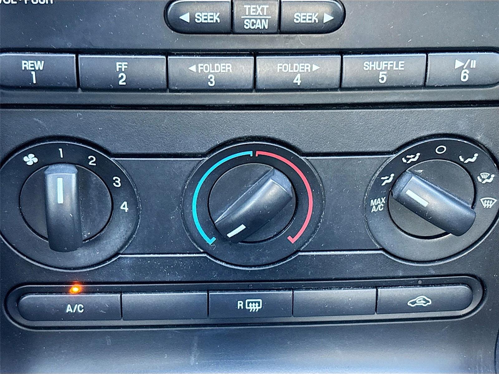 2007 Ford Mustang GT Deluxe