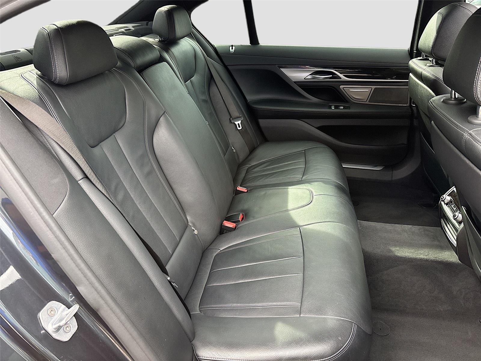 2019 BMW 7 Series 740e xDrive iPerformance