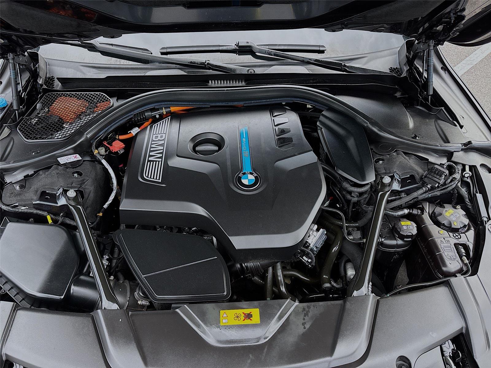 2019 BMW 7 Series 740e xDrive iPerformance