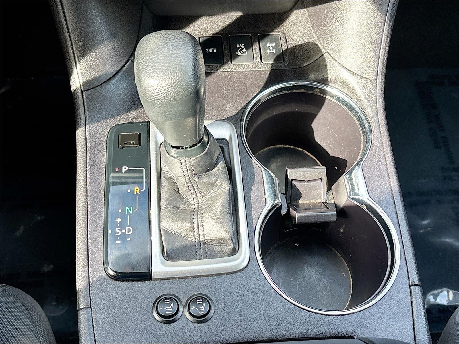 2016 Toyota Highlander LE