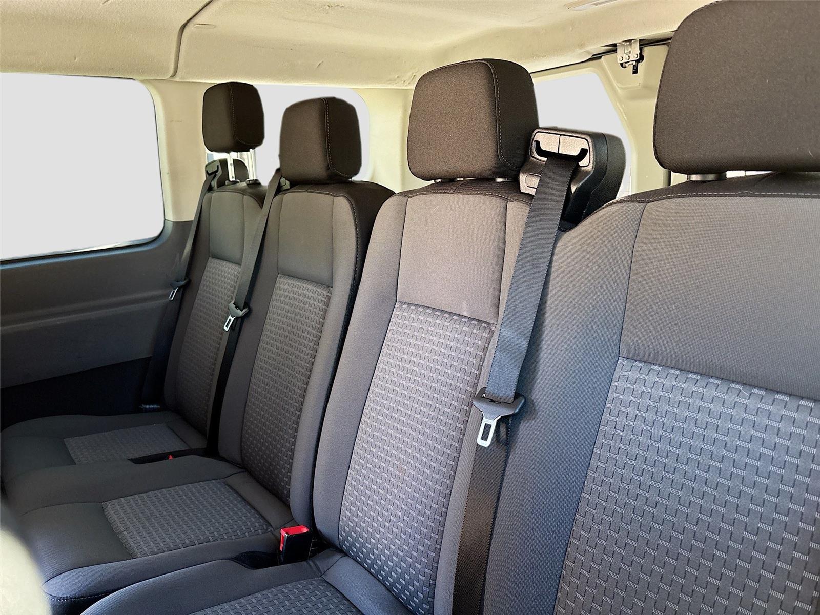 2023 Ford Transit Passenger Wagon XLT