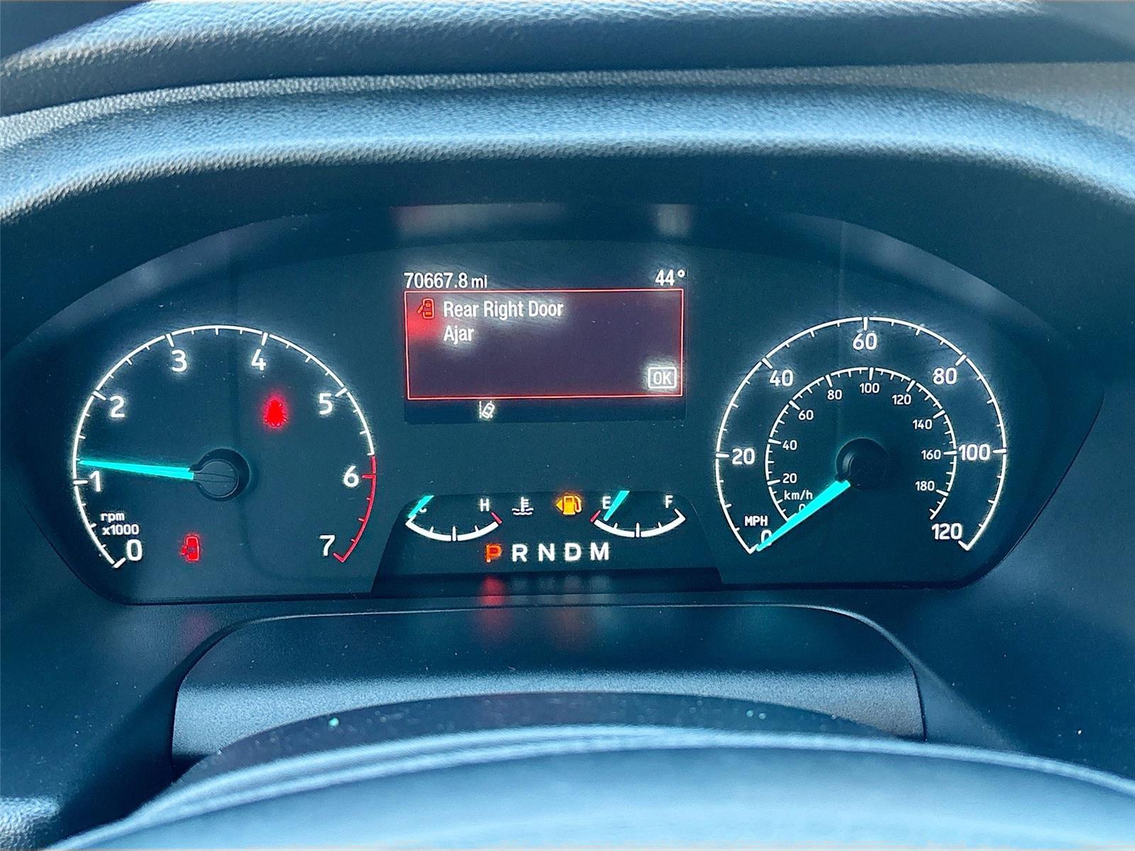 2023 Ford Transit Passenger Wagon XLT