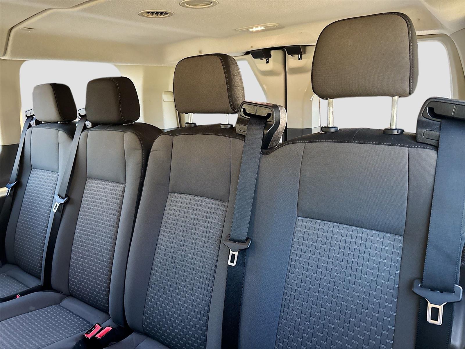 2023 Ford Transit Passenger Wagon XLT