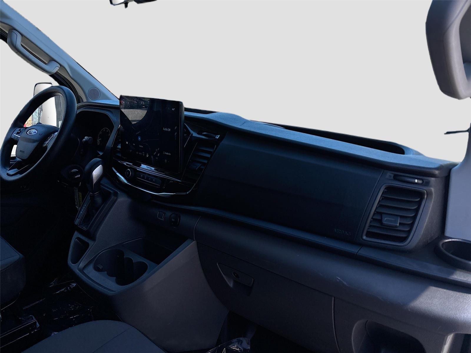 2023 Ford Transit Passenger Wagon XLT