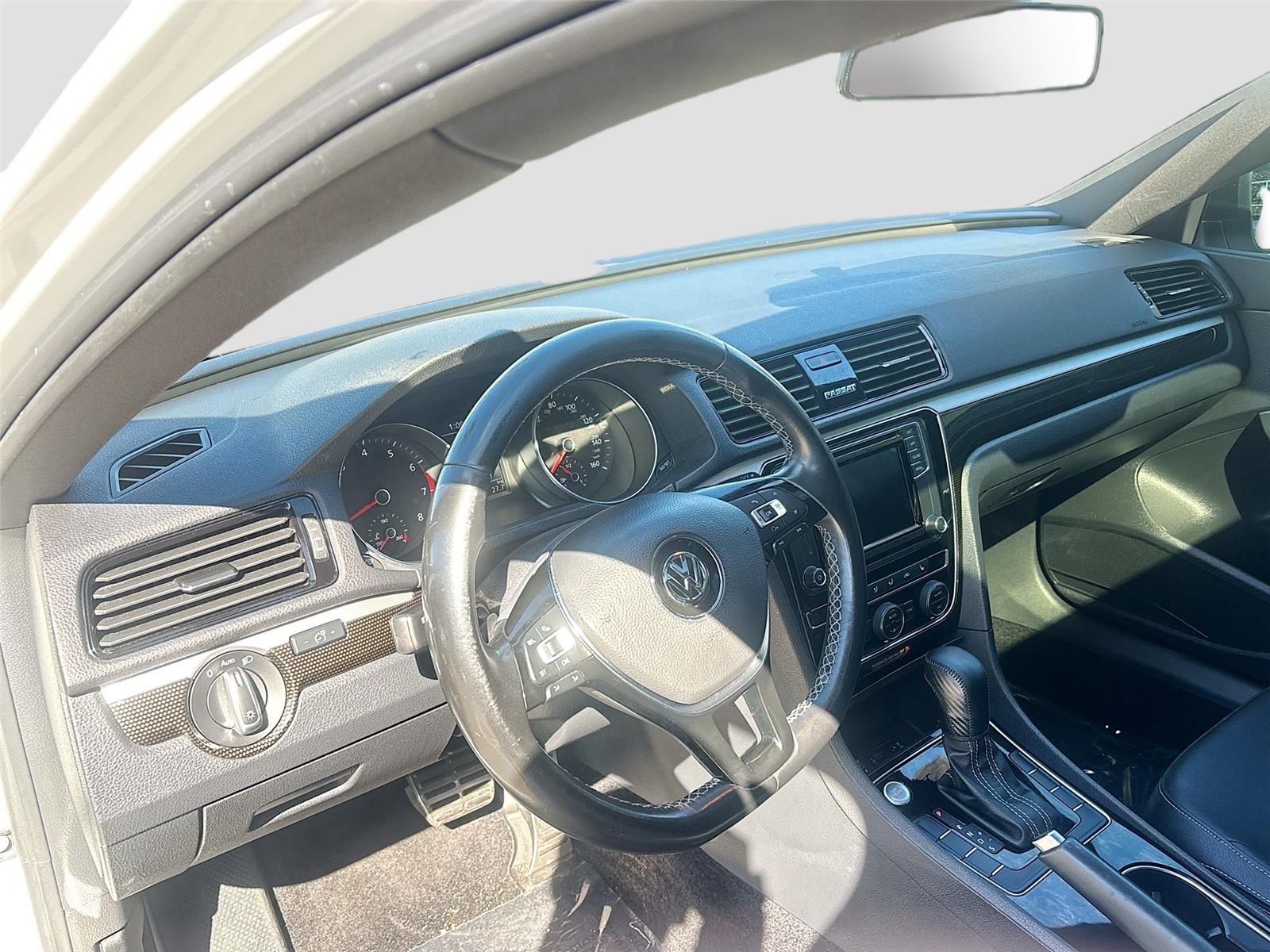 2018 Volkswagen Passat V6 GT