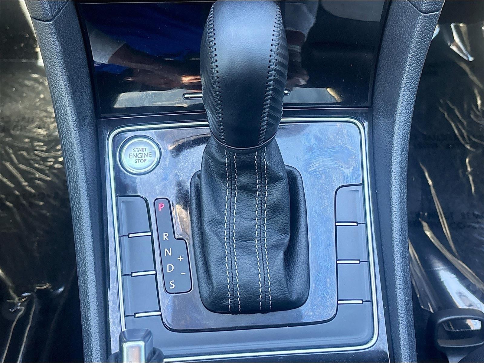 2018 Volkswagen Passat V6 GT