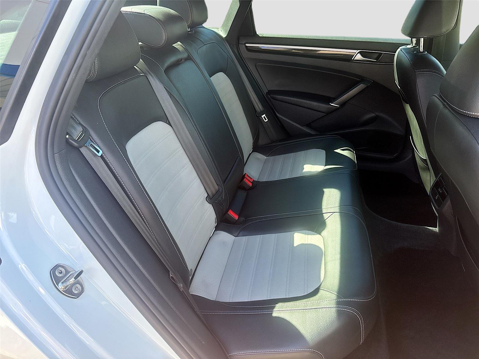 2018 Volkswagen Passat V6 GT