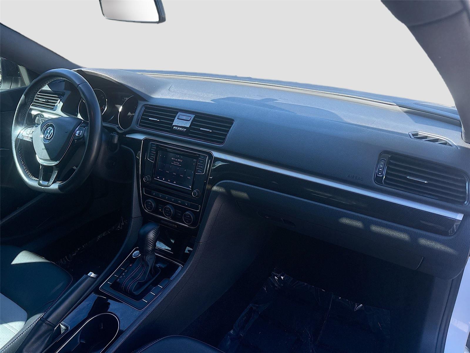 2018 Volkswagen Passat V6 GT