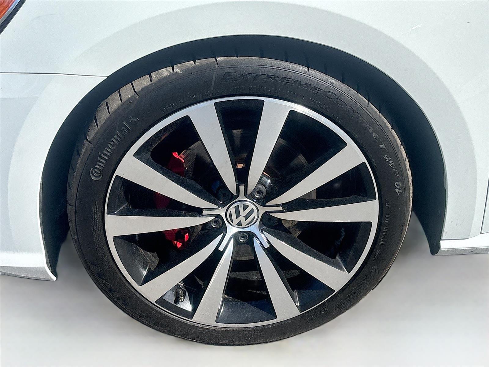 2018 Volkswagen Passat V6 GT