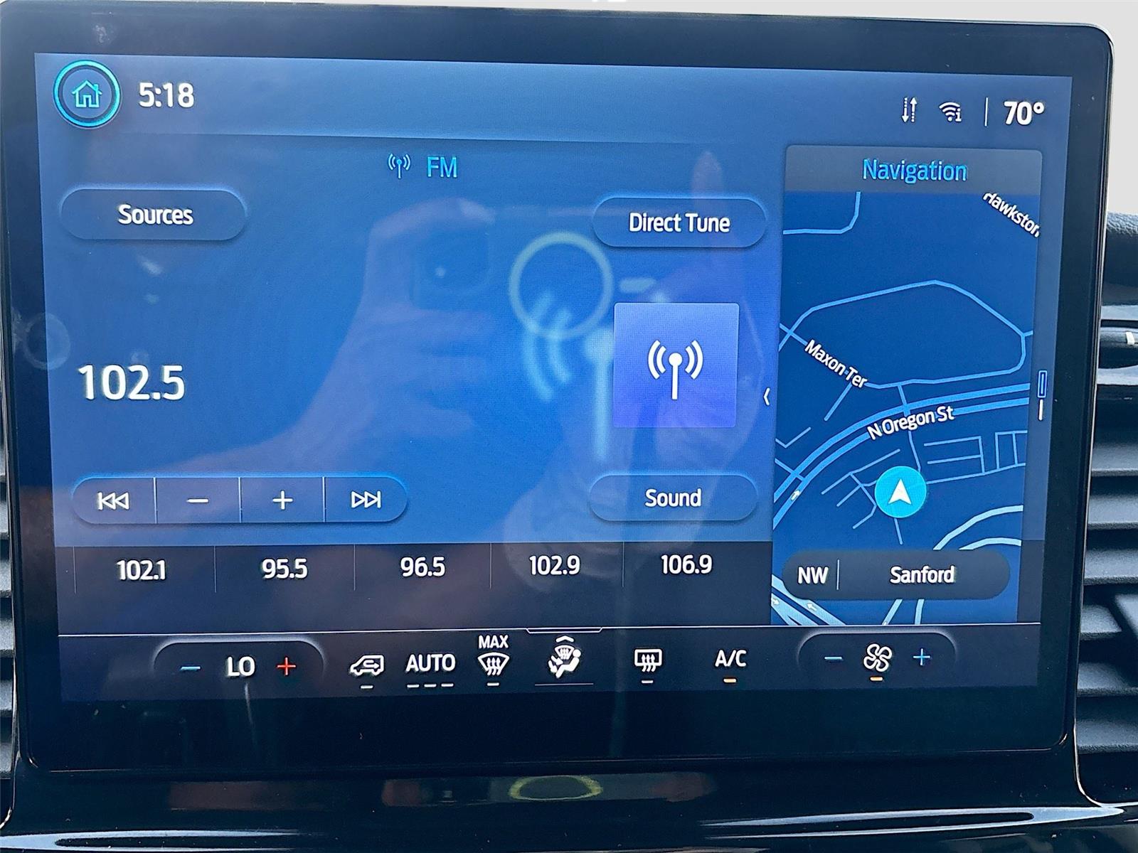 2023 Ford Transit Passenger Wagon XLT