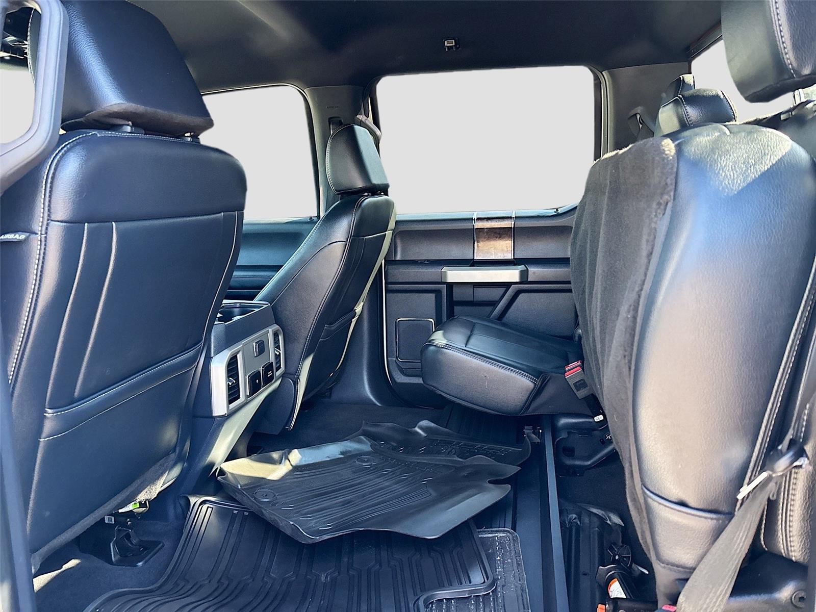 2022 Ford Super Duty F-250 SRW LARIAT