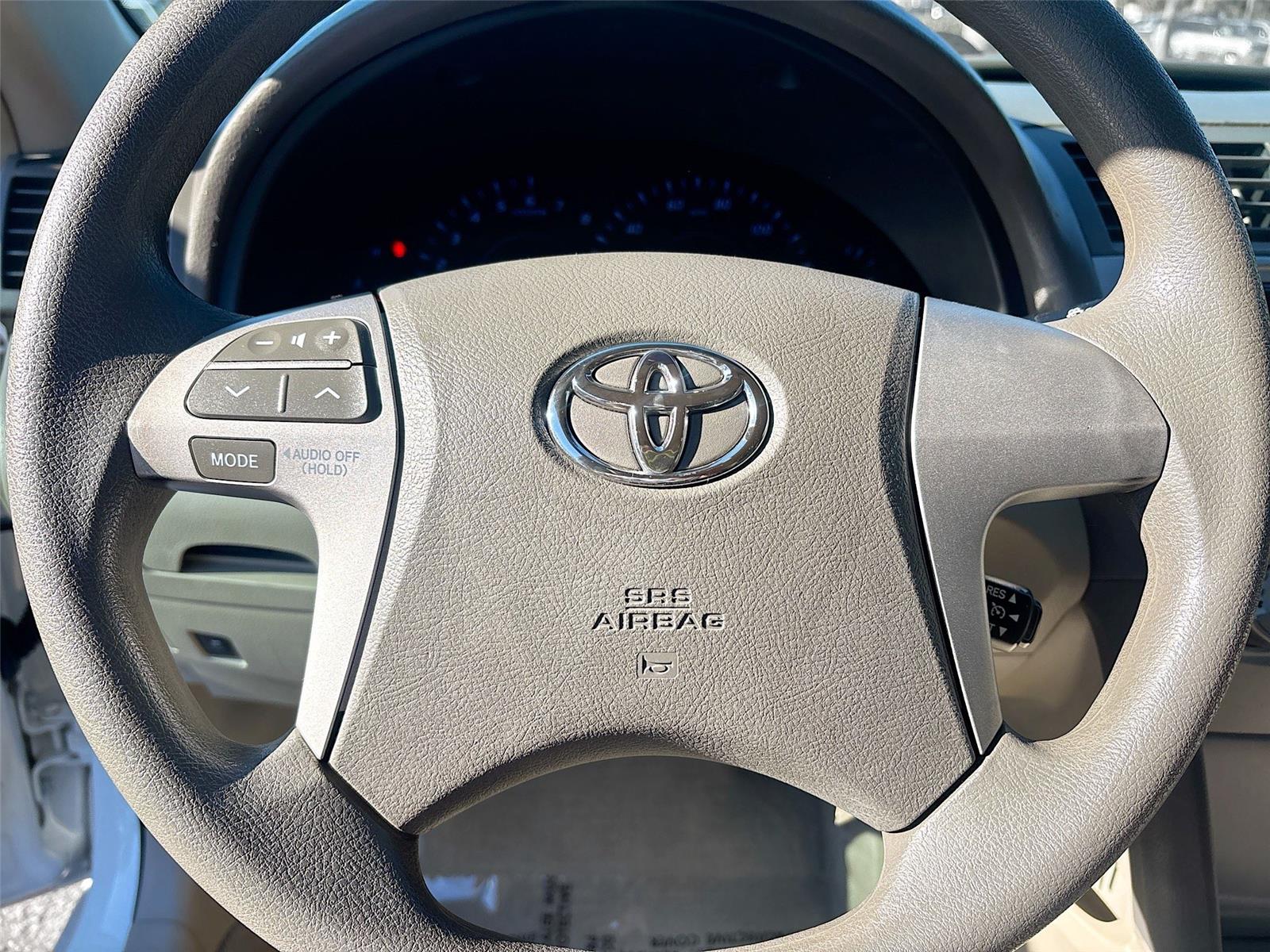 2010 Toyota Camry LE