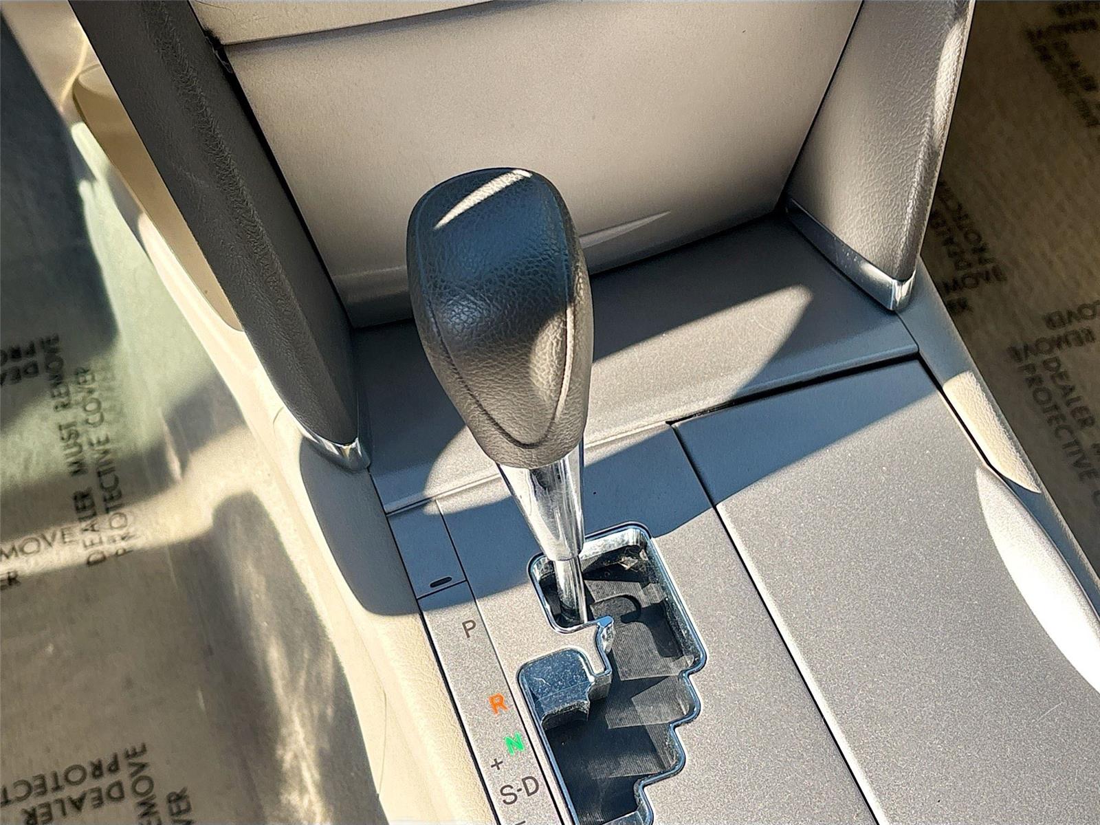 2010 Toyota Camry LE