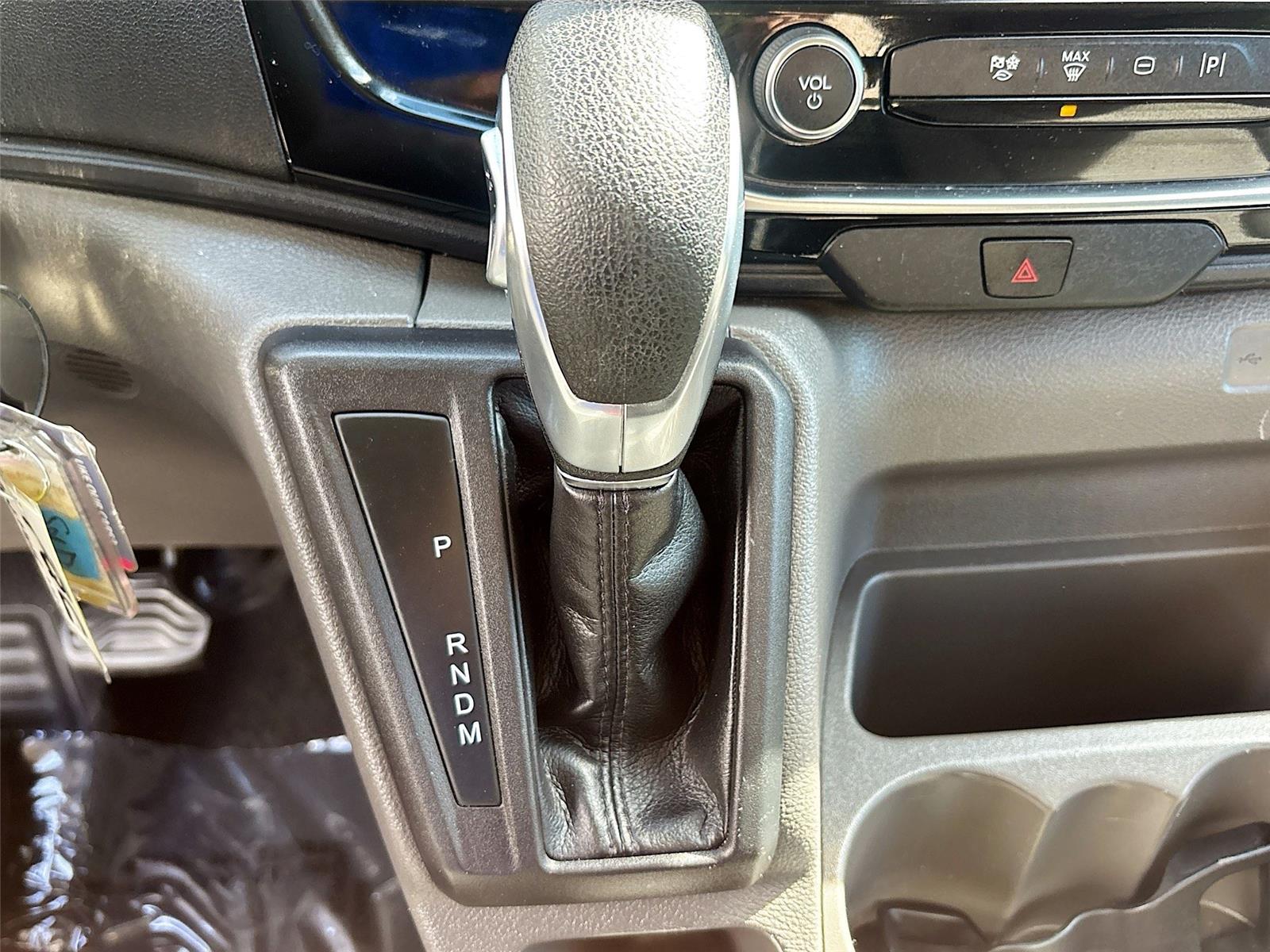 2024 Ford Transit Passenger Wagon XLT