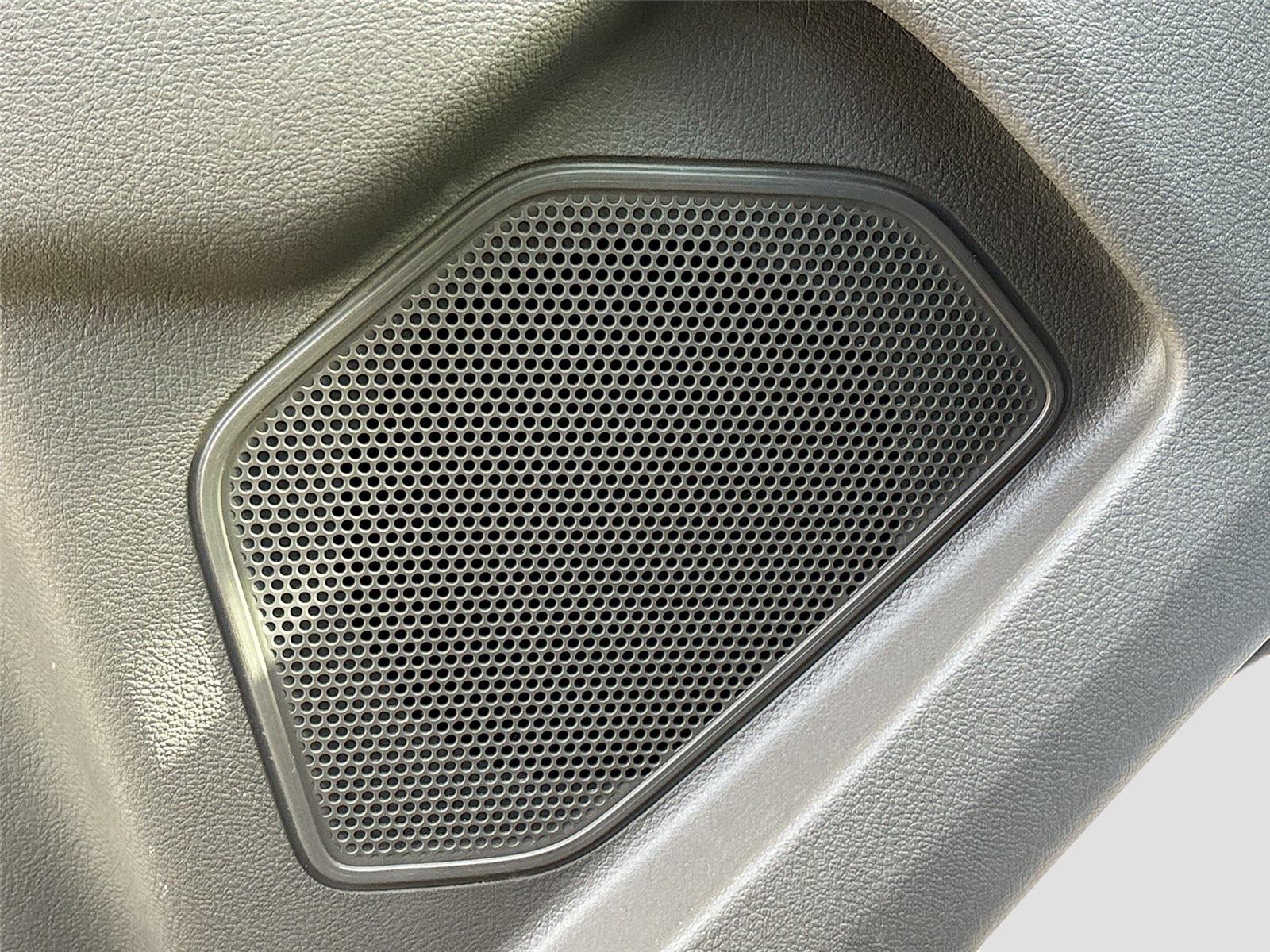 2024 Ford Transit Passenger Wagon XLT