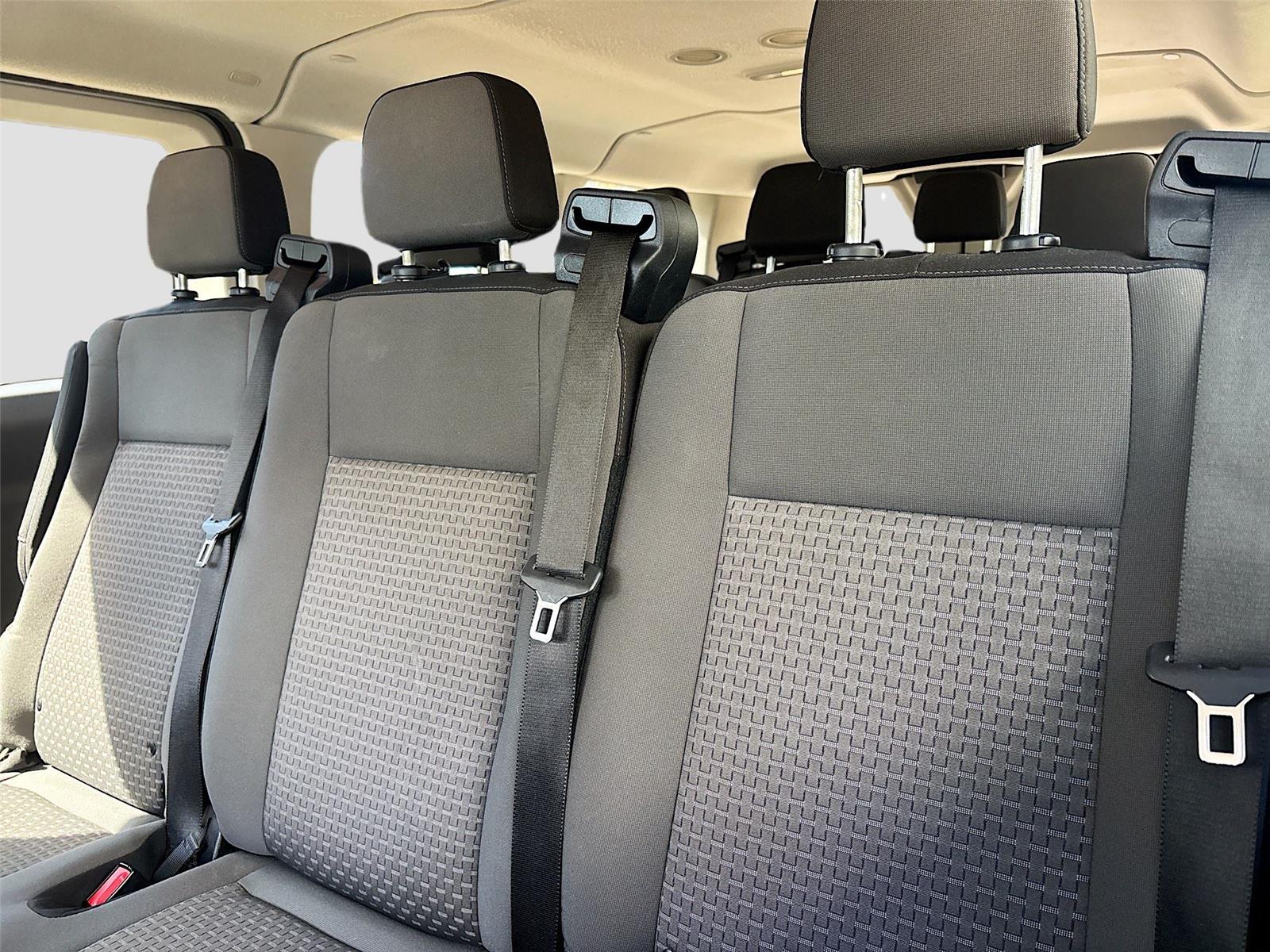 2024 Ford Transit Passenger Wagon XLT