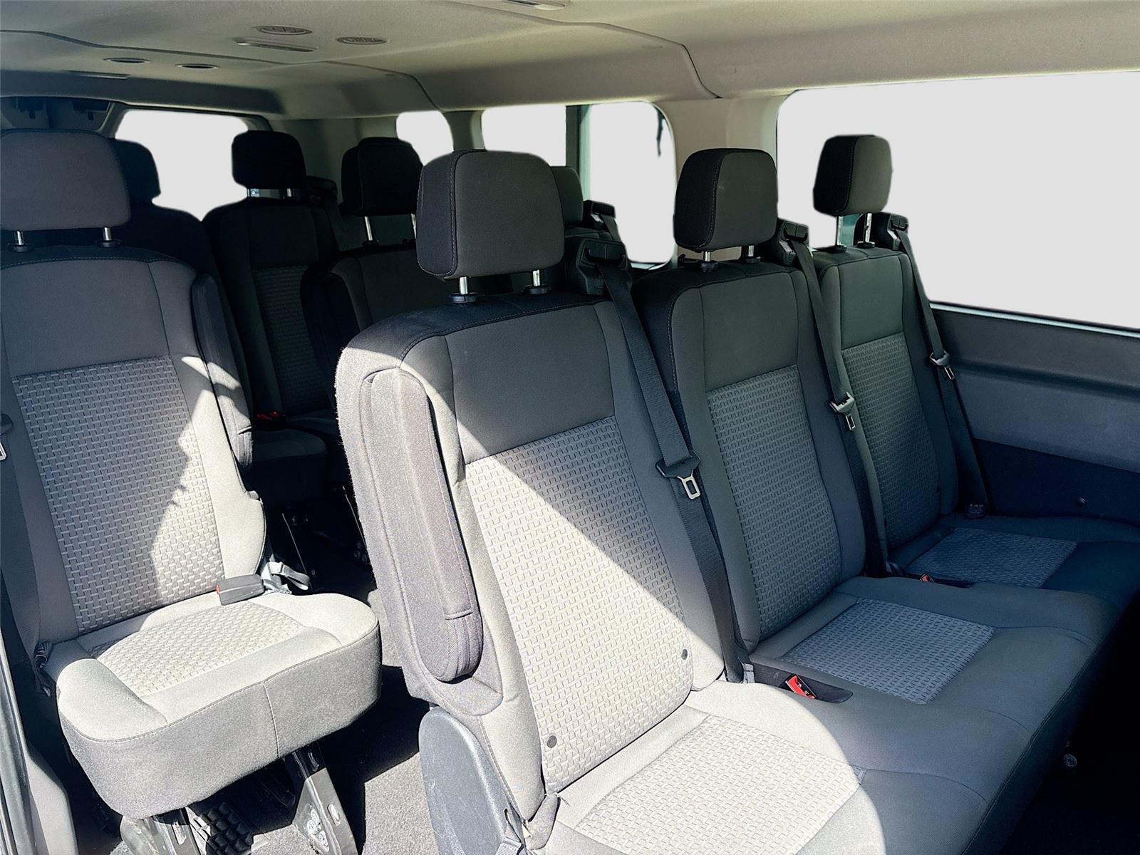 2024 Ford Transit Passenger Wagon XLT