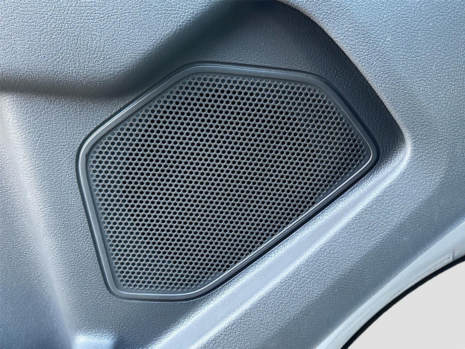 2023 Ford Transit Passenger Wagon XLT