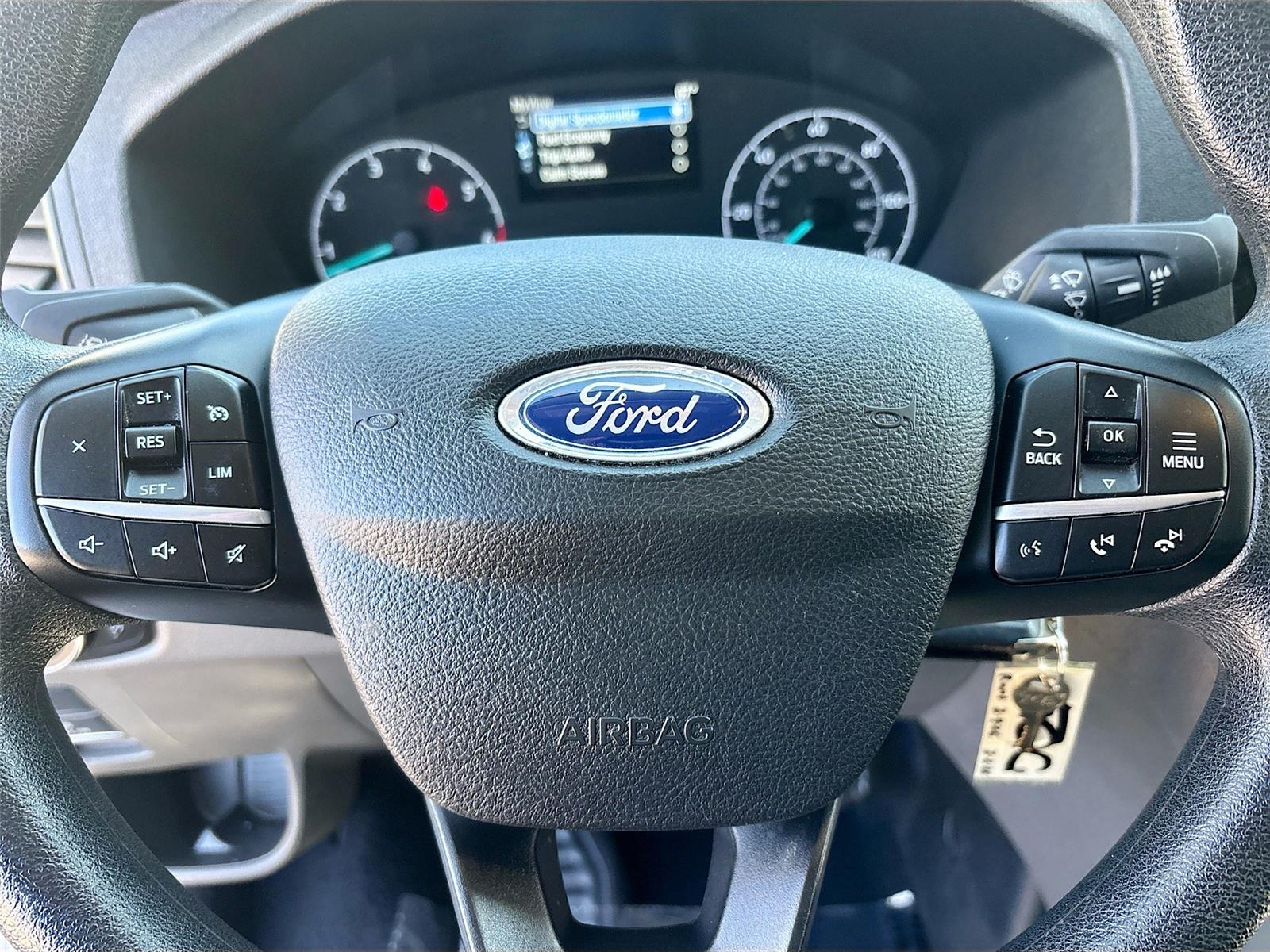 2023 Ford Transit Passenger Wagon XLT