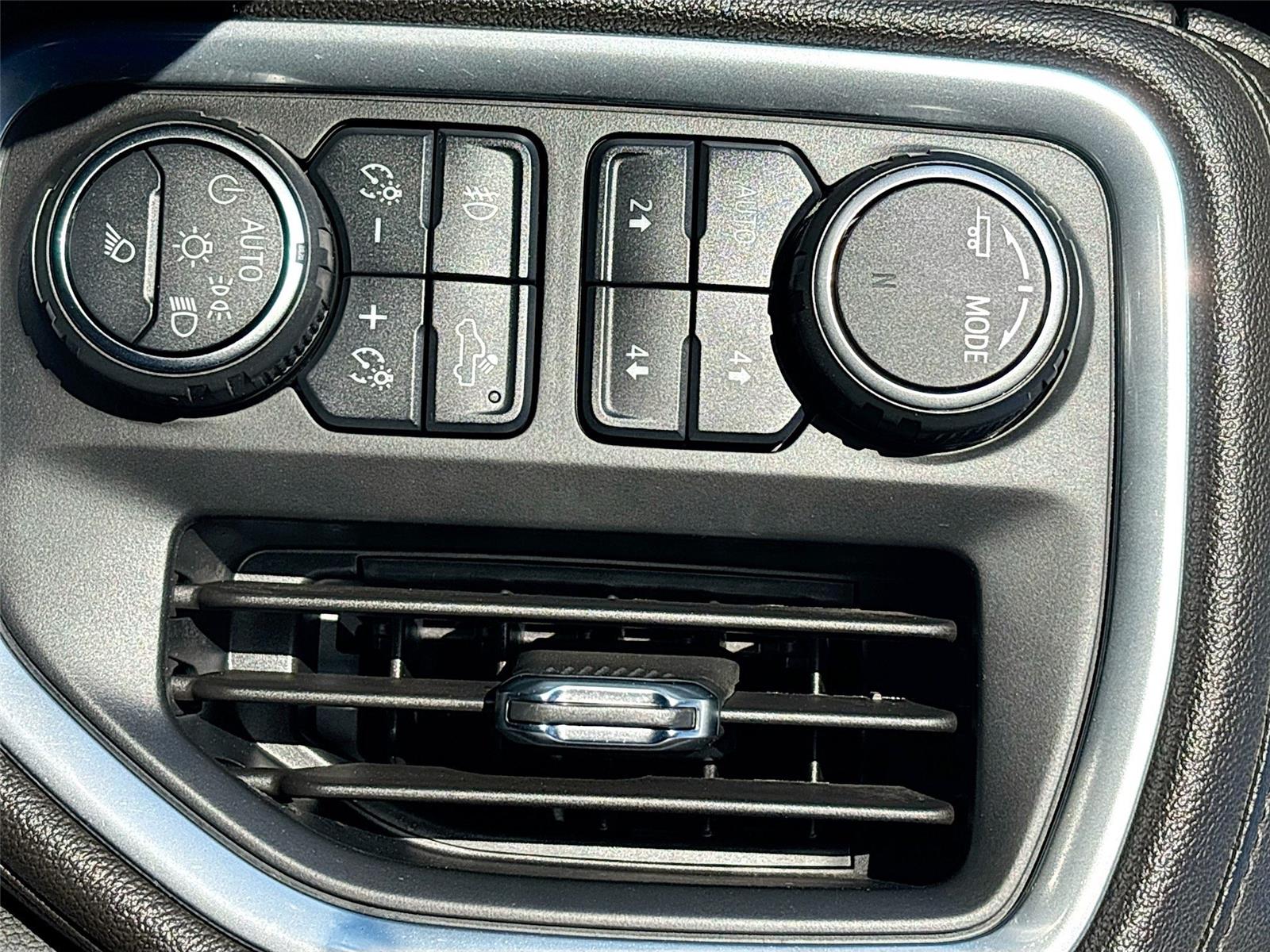 2023 Chevrolet Silverado 2500HD LTZ