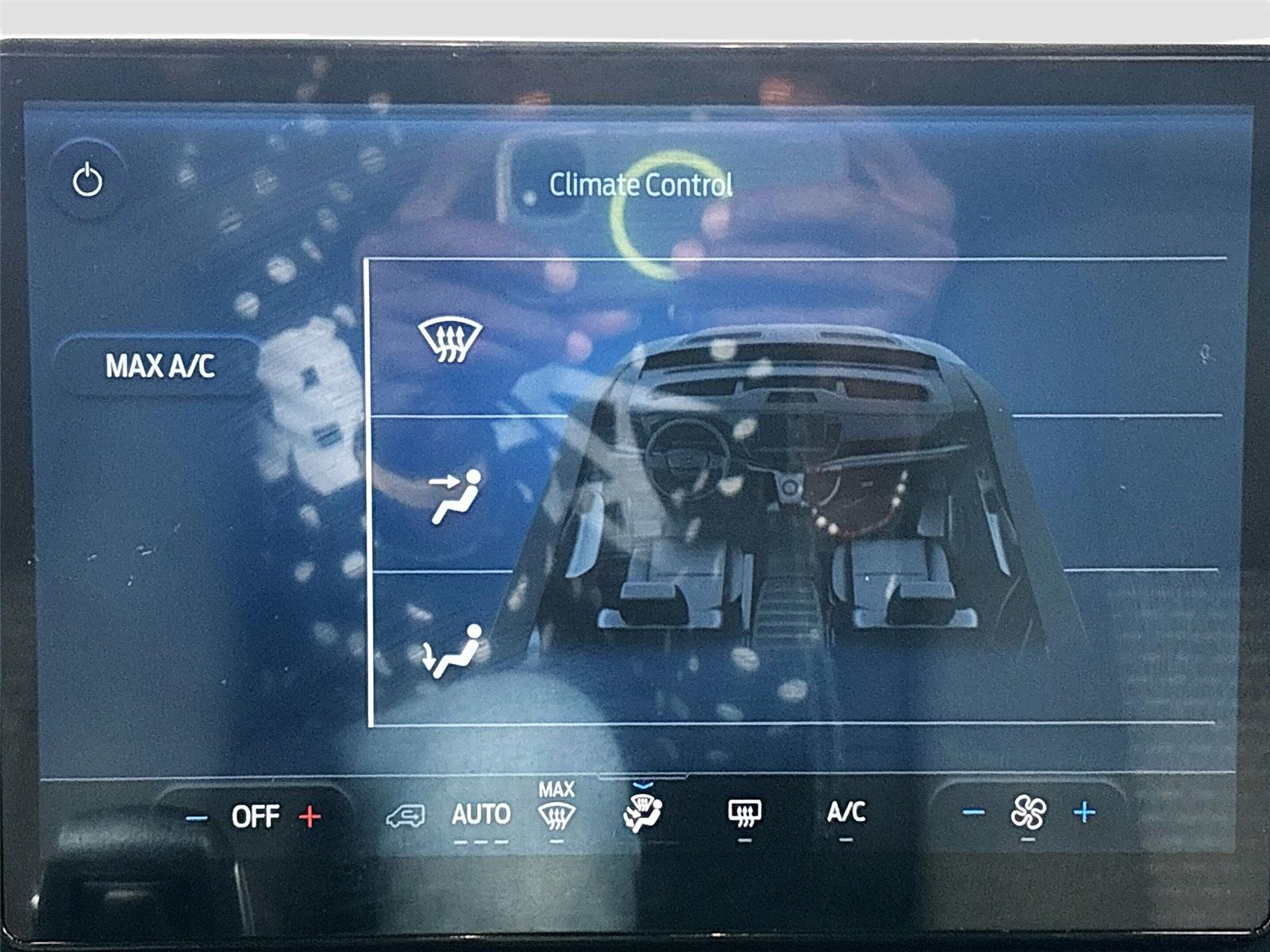 2023 Ford Transit Passenger Wagon XLT