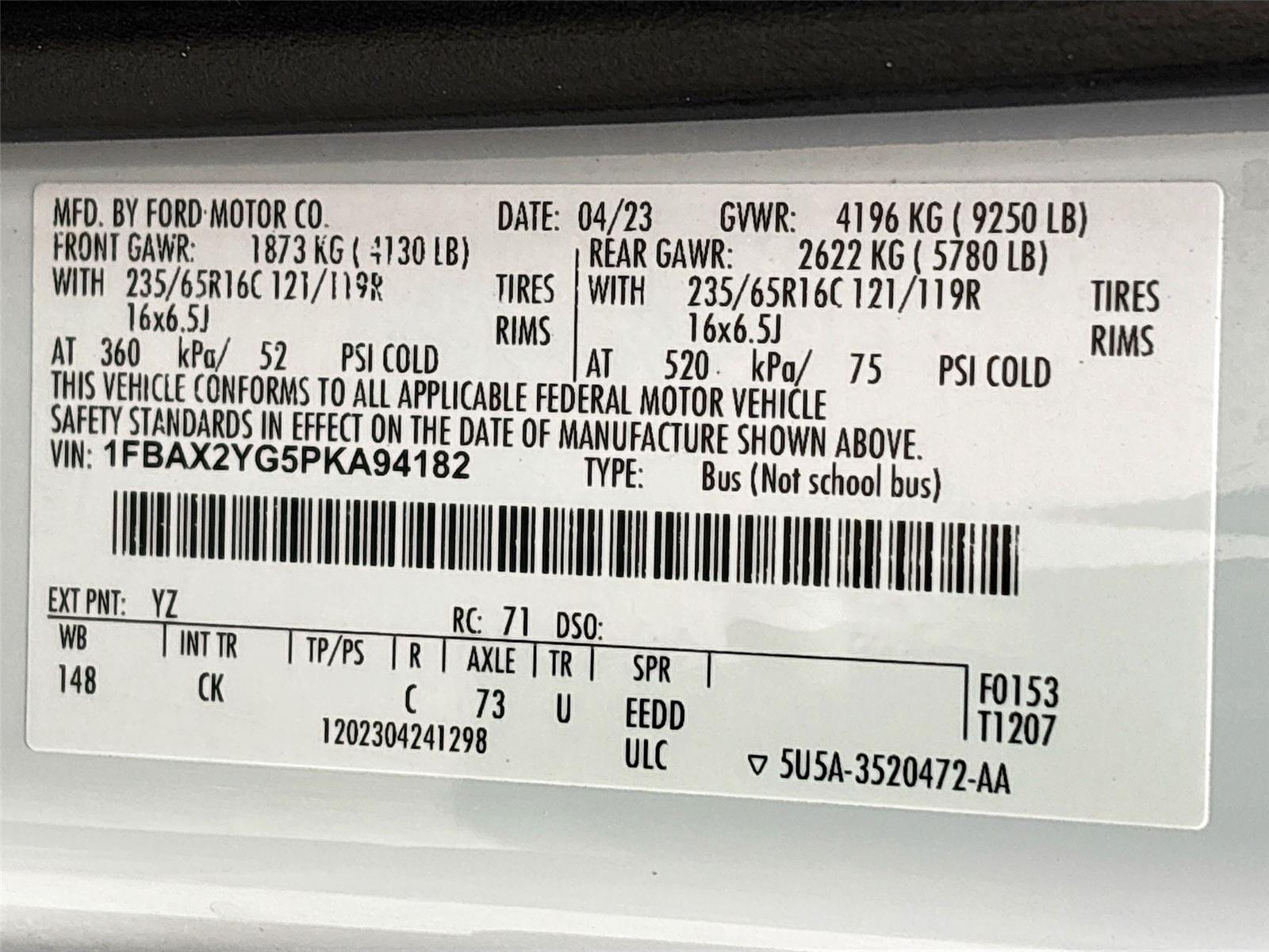 2023 Ford Transit Passenger Wagon XLT