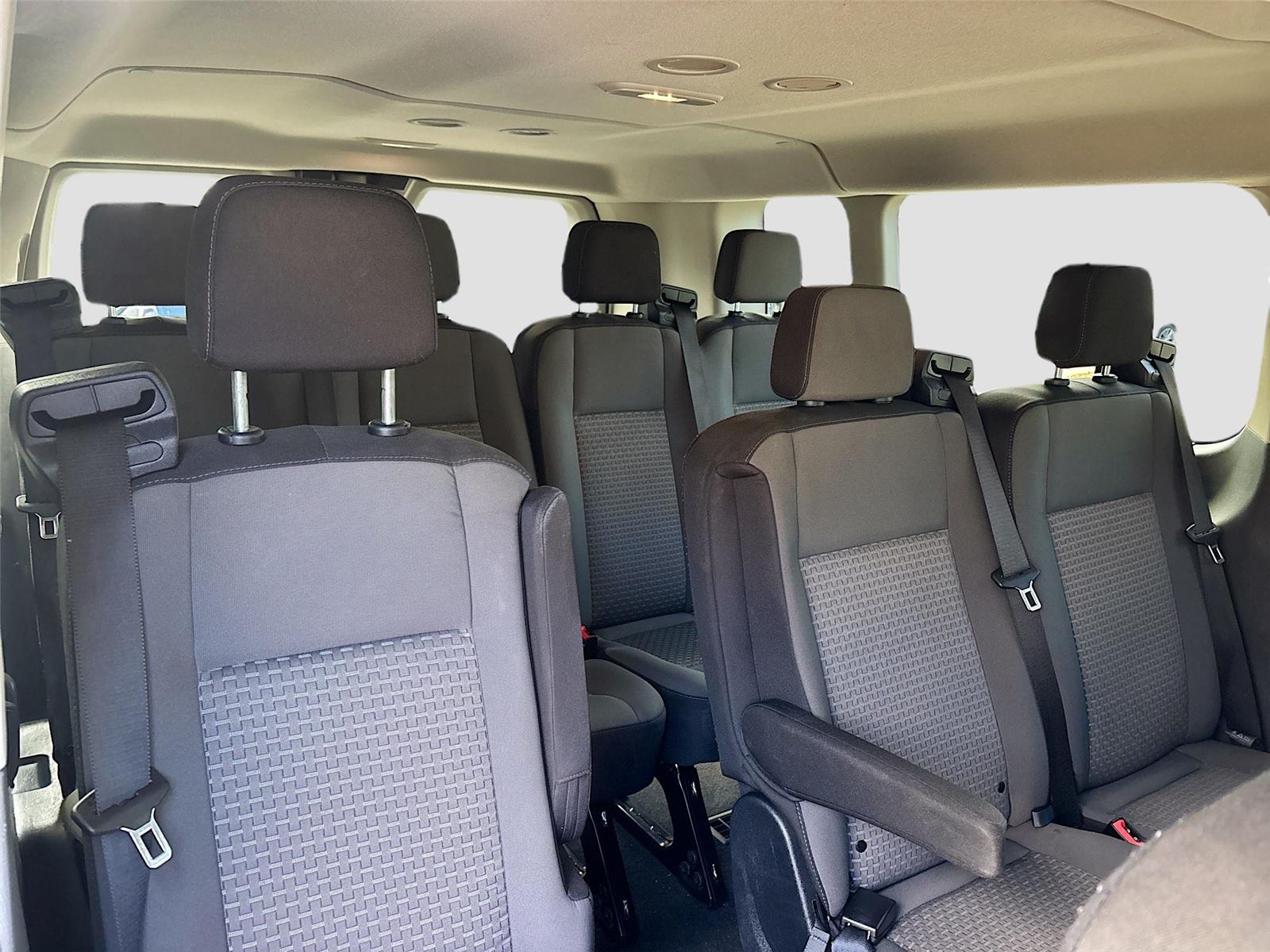 2024 Ford Transit Passenger Wagon XLT