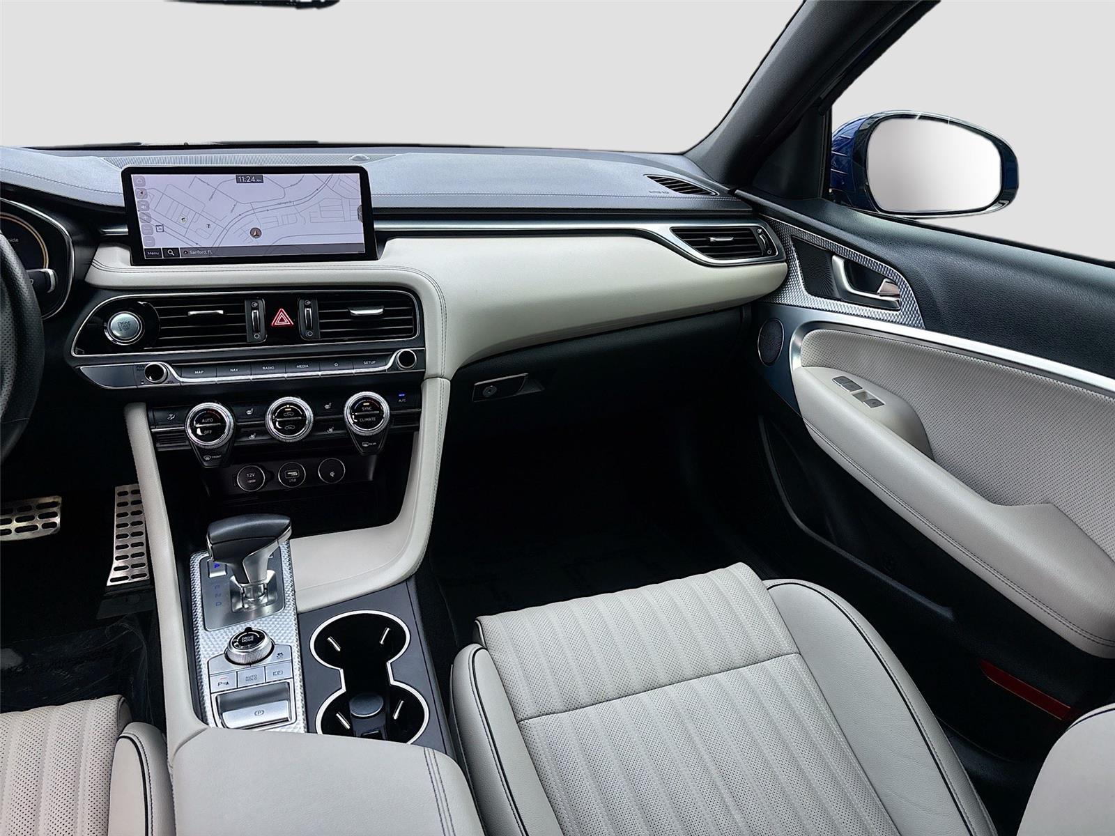 2023 Genesis G70 2.0T