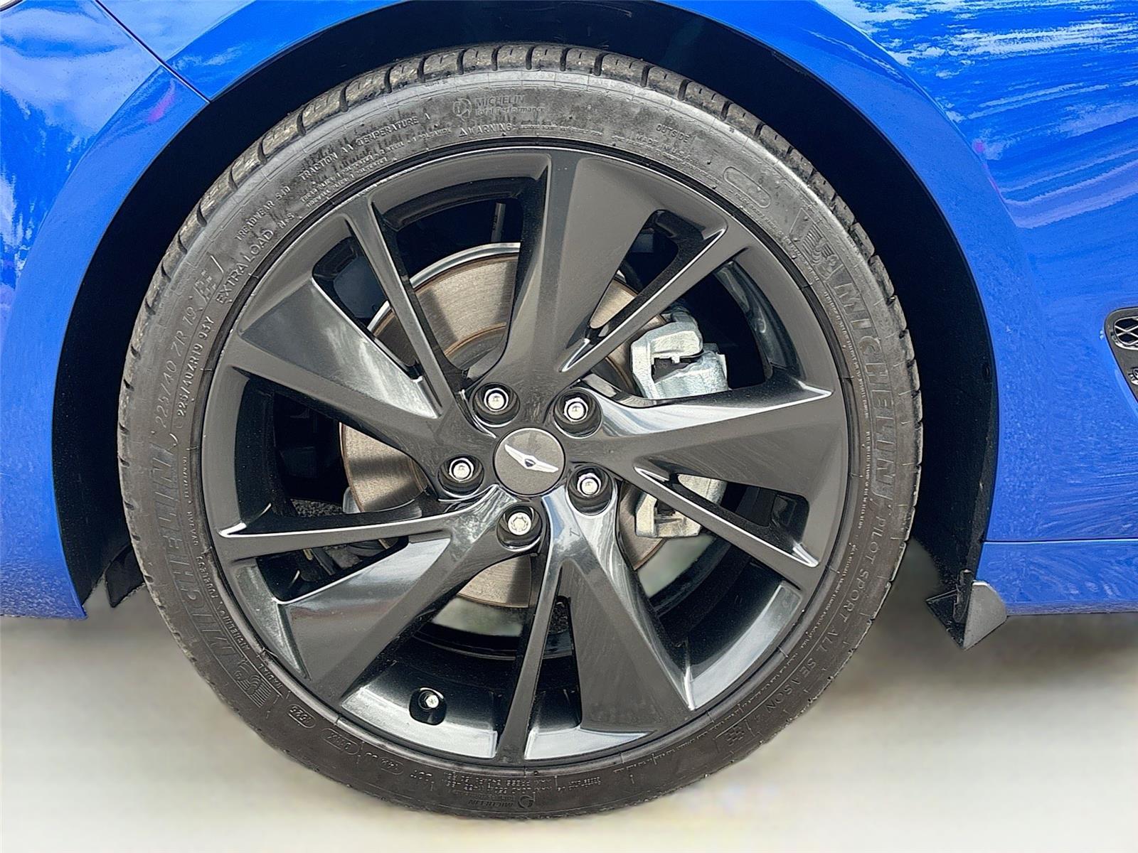 2023 Genesis G70 2.0T