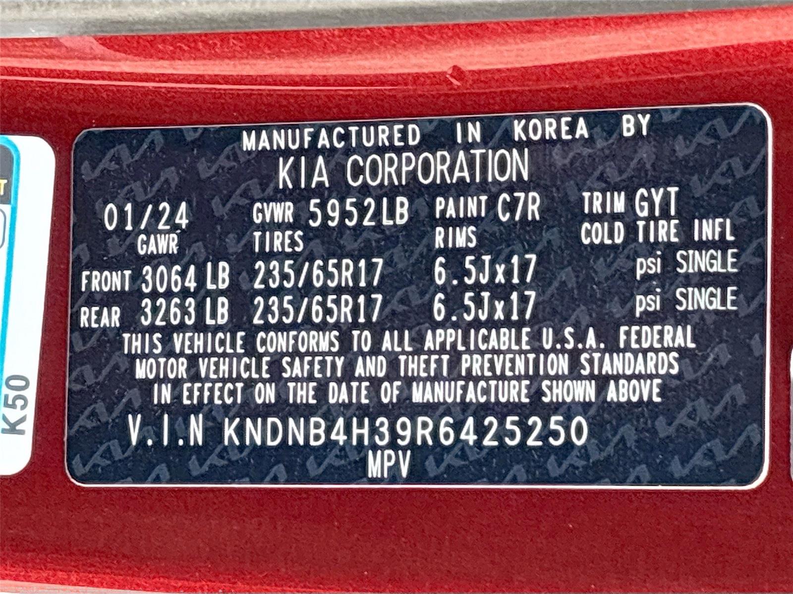 2024 Kia Carnival LX