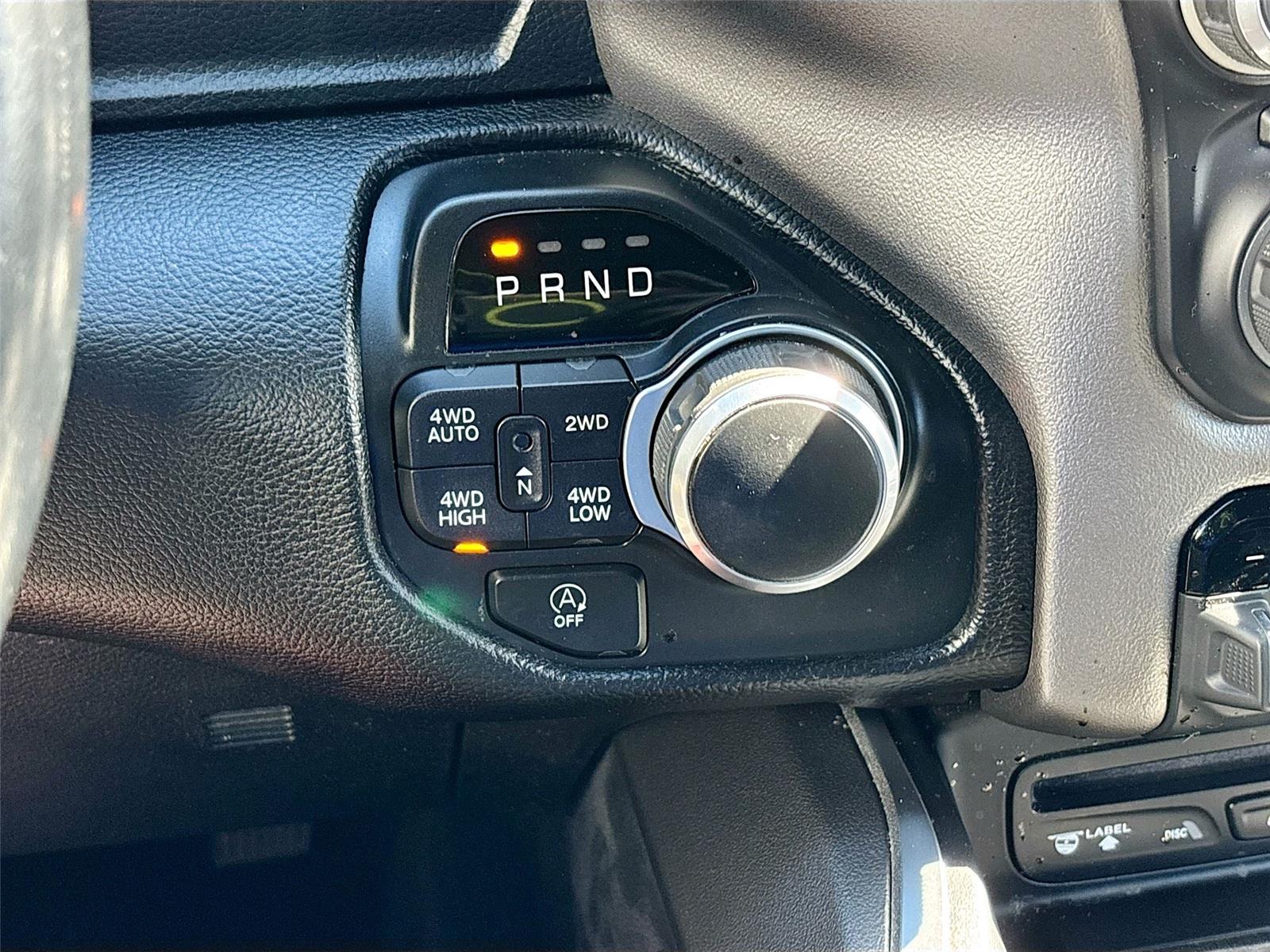 2019 RAM 1500 BIG HORN/L