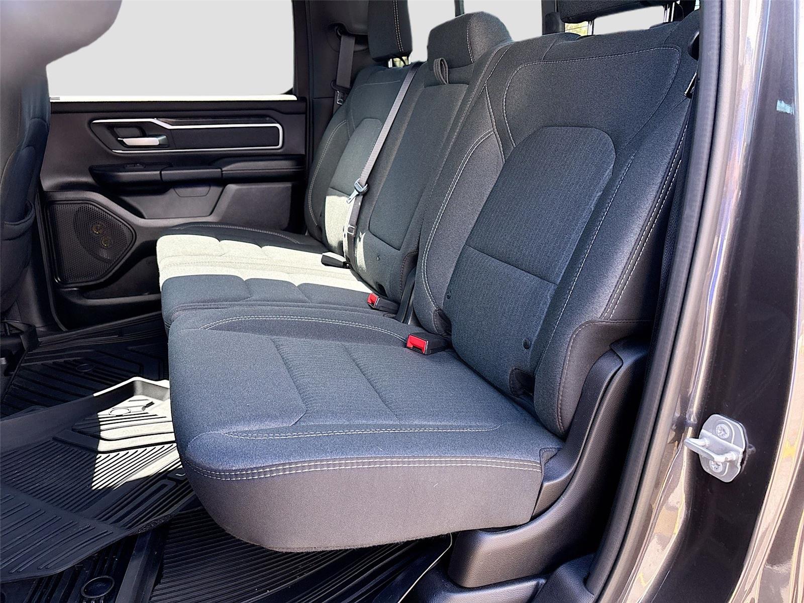 2019 RAM 1500 BIG HORN/L