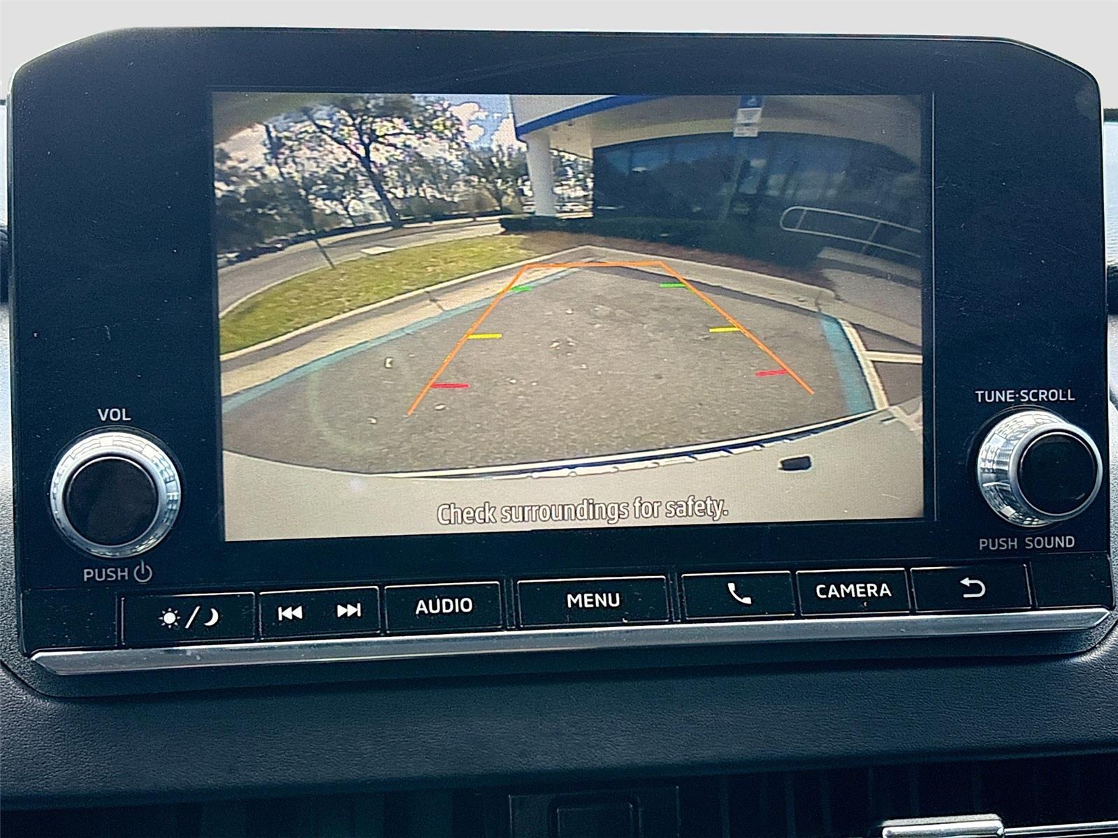 2024 MITSUBISHI OUTLANDER ES