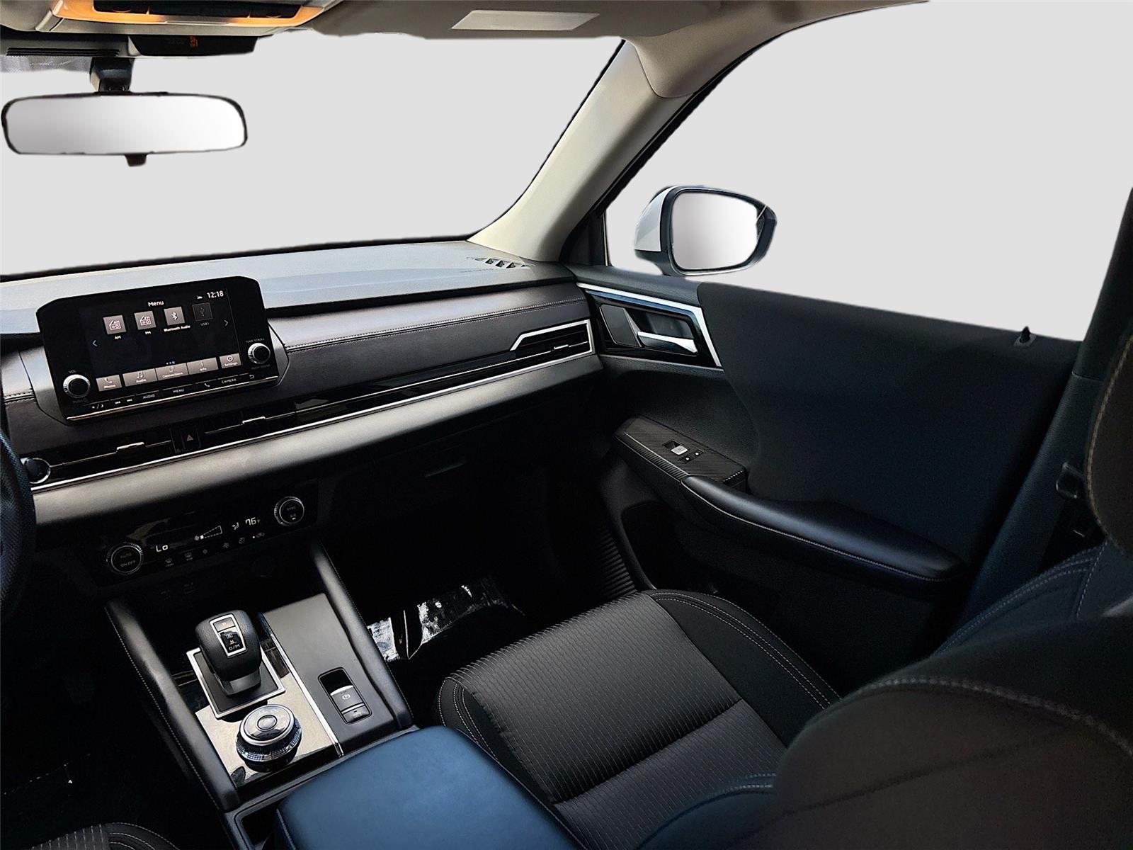 2024 MITSUBISHI OUTLANDER ES