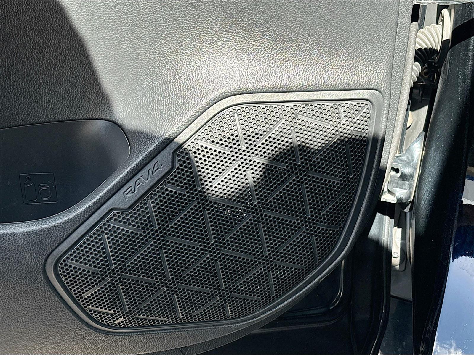 2023 Toyota RAV4 Prime SE