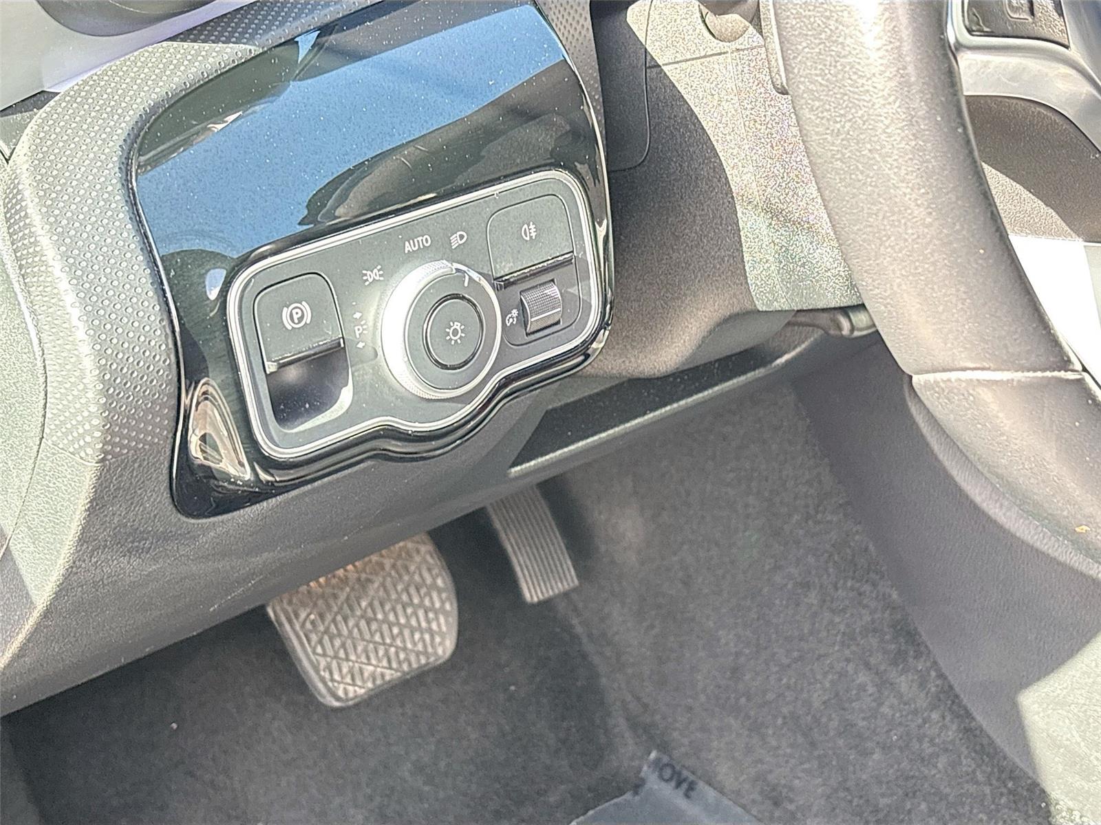 2025 Mercedes-Benz CLA CLA 250