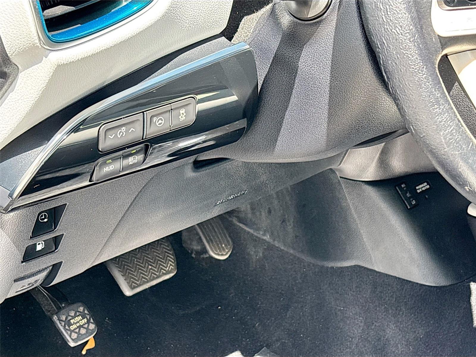 2017 TOYOTA PRIUS PRIME